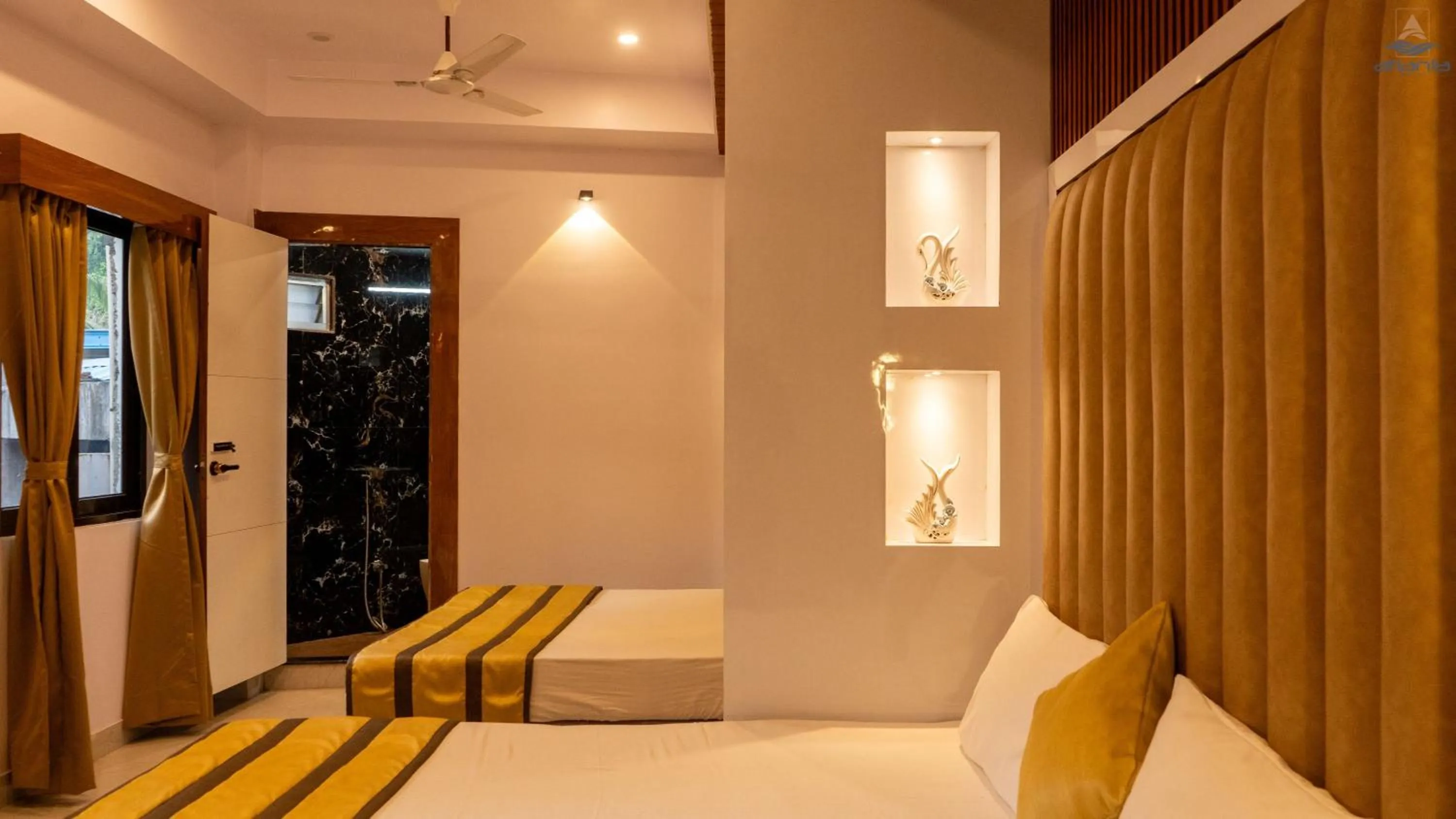 Photo of the whole room in Hotel Atlanta - A Seaview Hotel