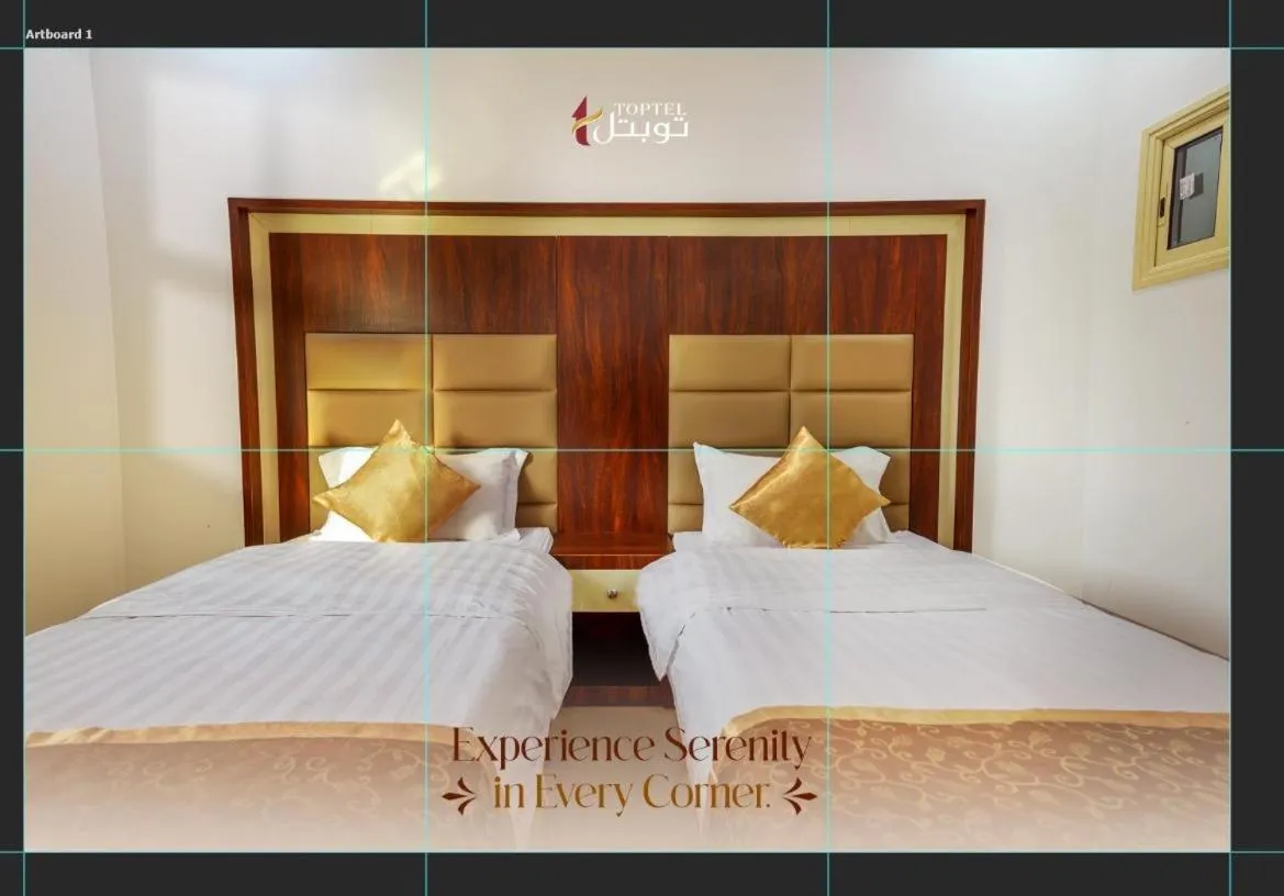 Bedroom, Bed in Helat Hotel