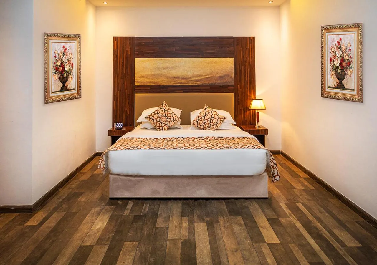 Bedroom, Bed in Helat Hotel