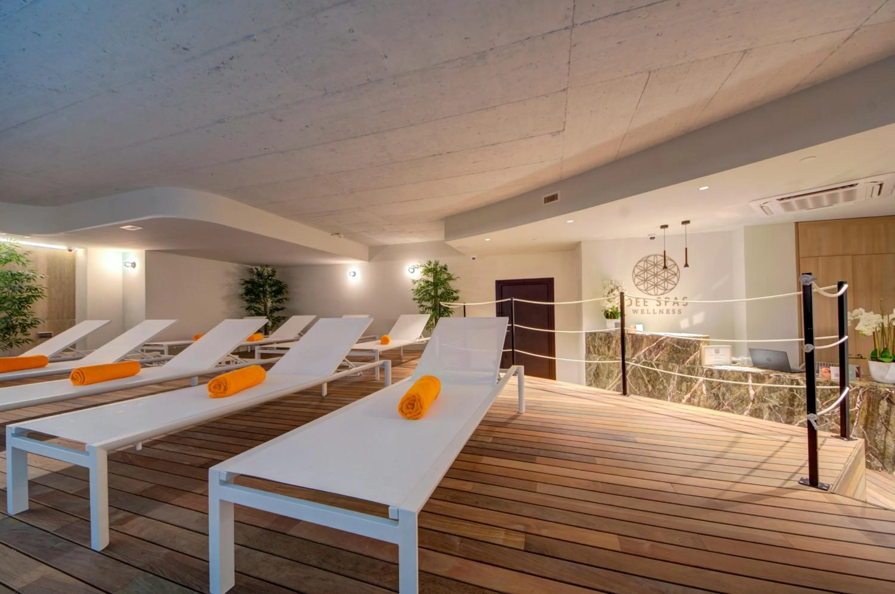 Spa and wellness centre/facilities in Noru Hotel Malta - Adults Only Hotel