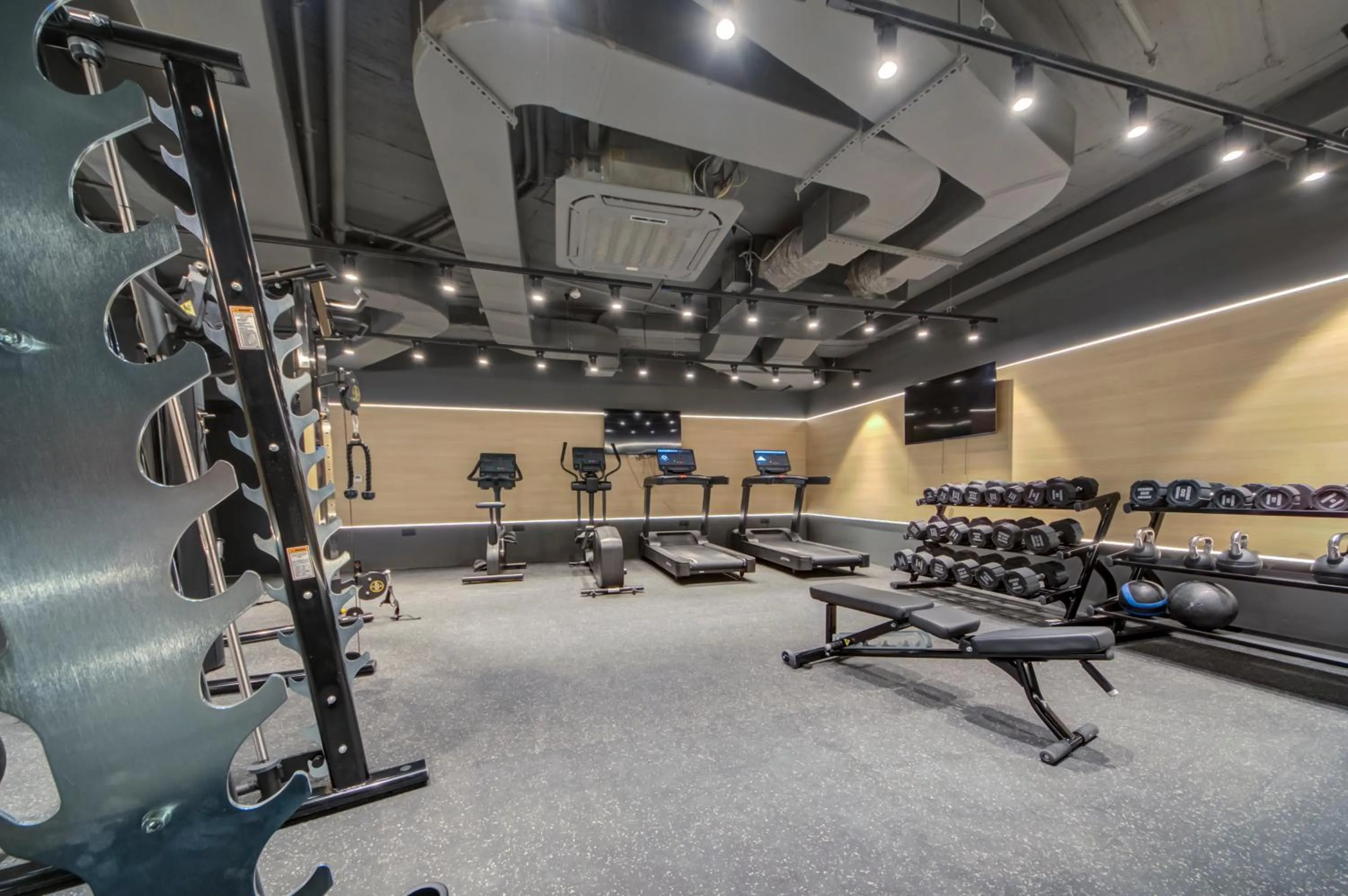 Fitness centre/facilities in Noru Hotel Malta - Adults Only Hotel