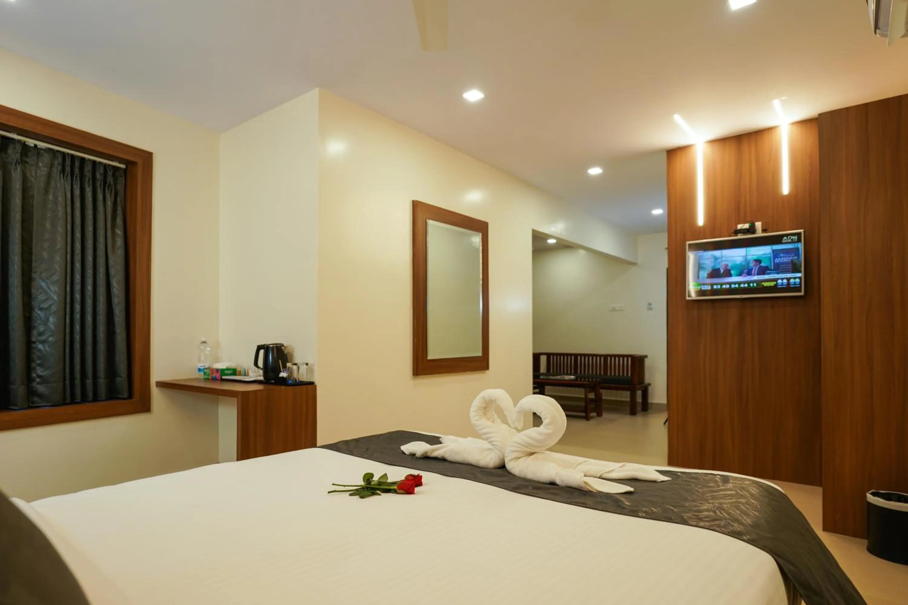 Bedroom, Bed in Royal Plaza City