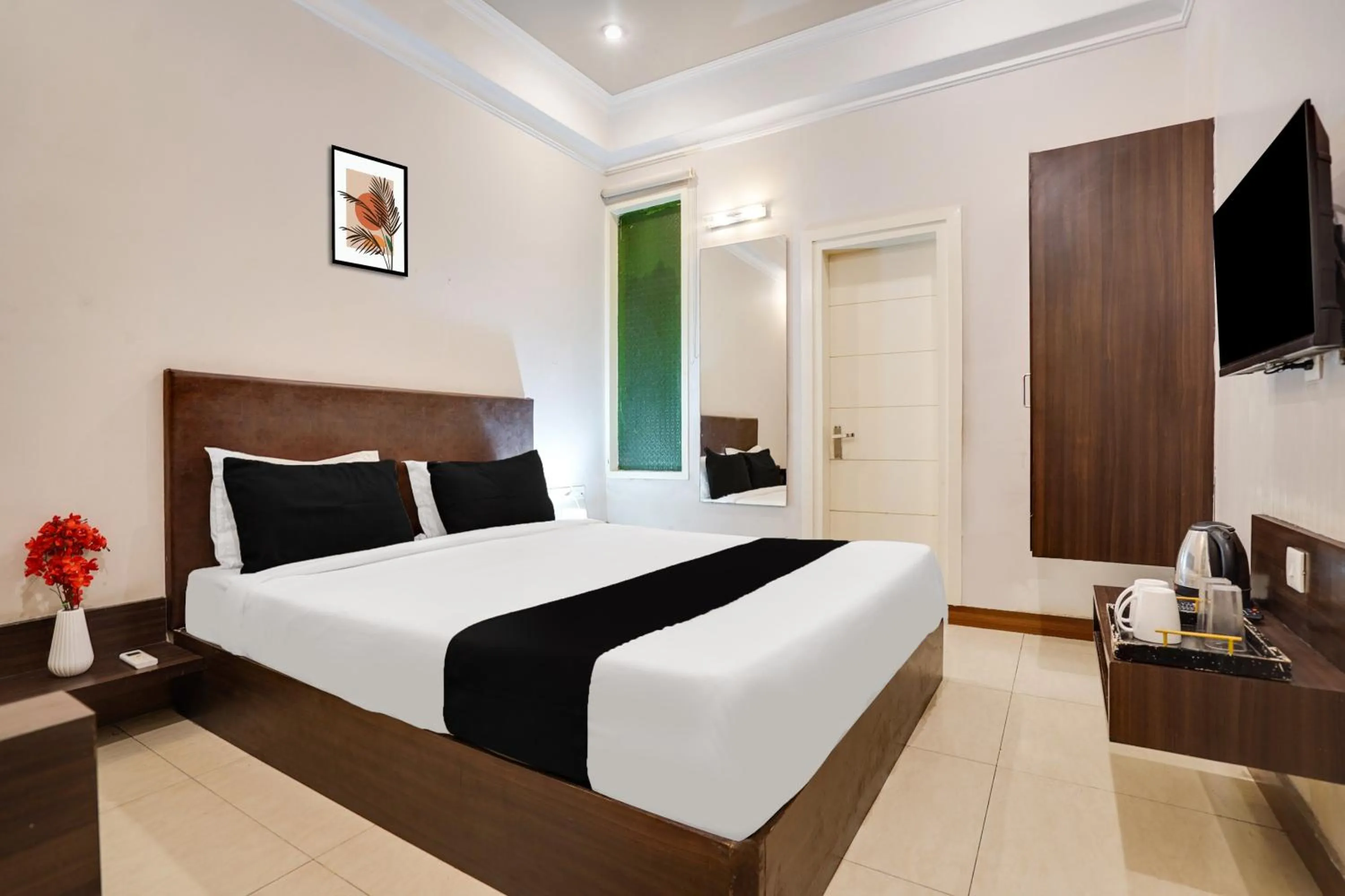 Bedroom, Bed in Super Townhouse Mansarovar Near Metro Station Formerly Dev Villas