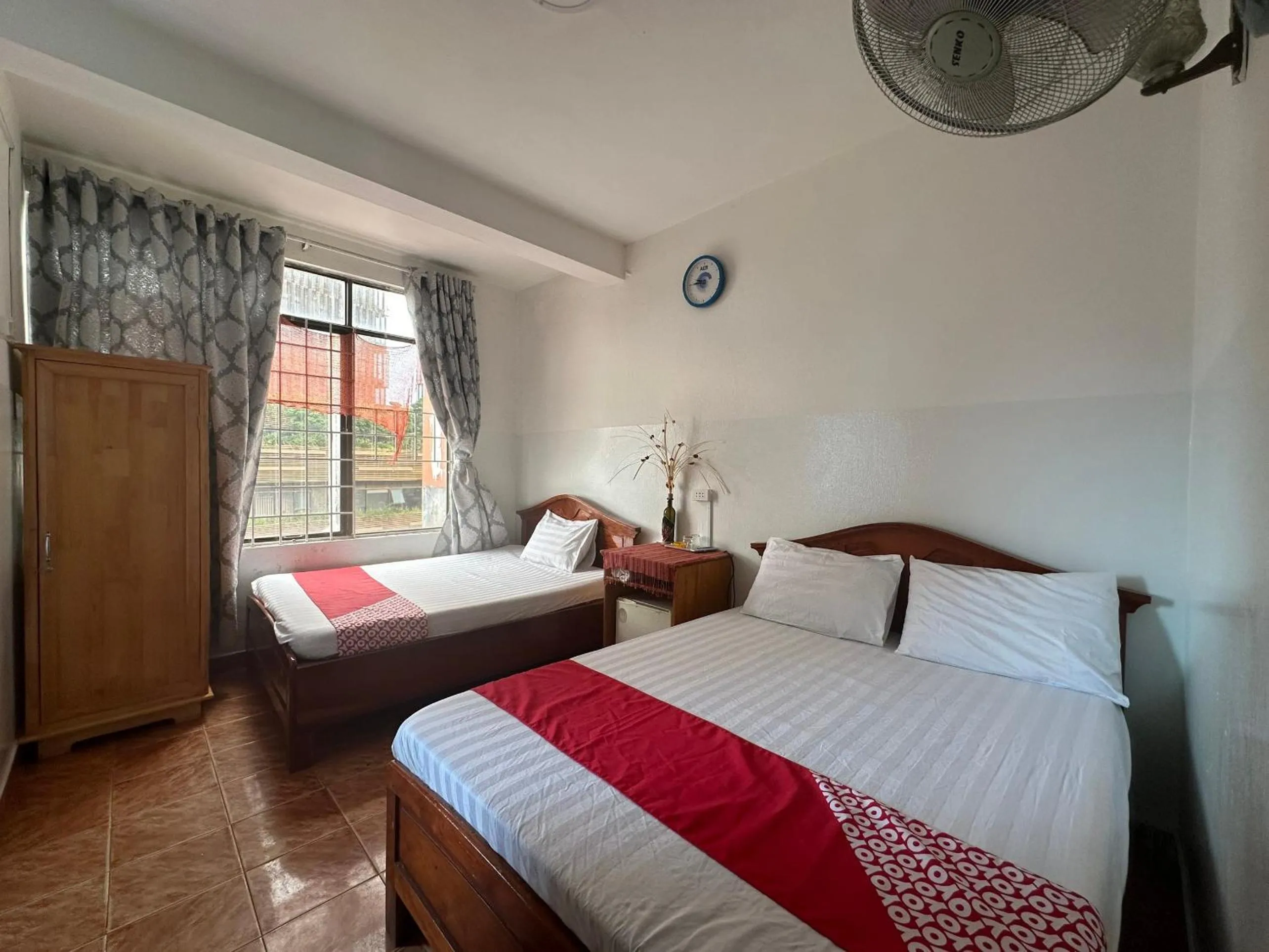 Bedroom, Bed in OYO 1233 Yen Quyen Hotel