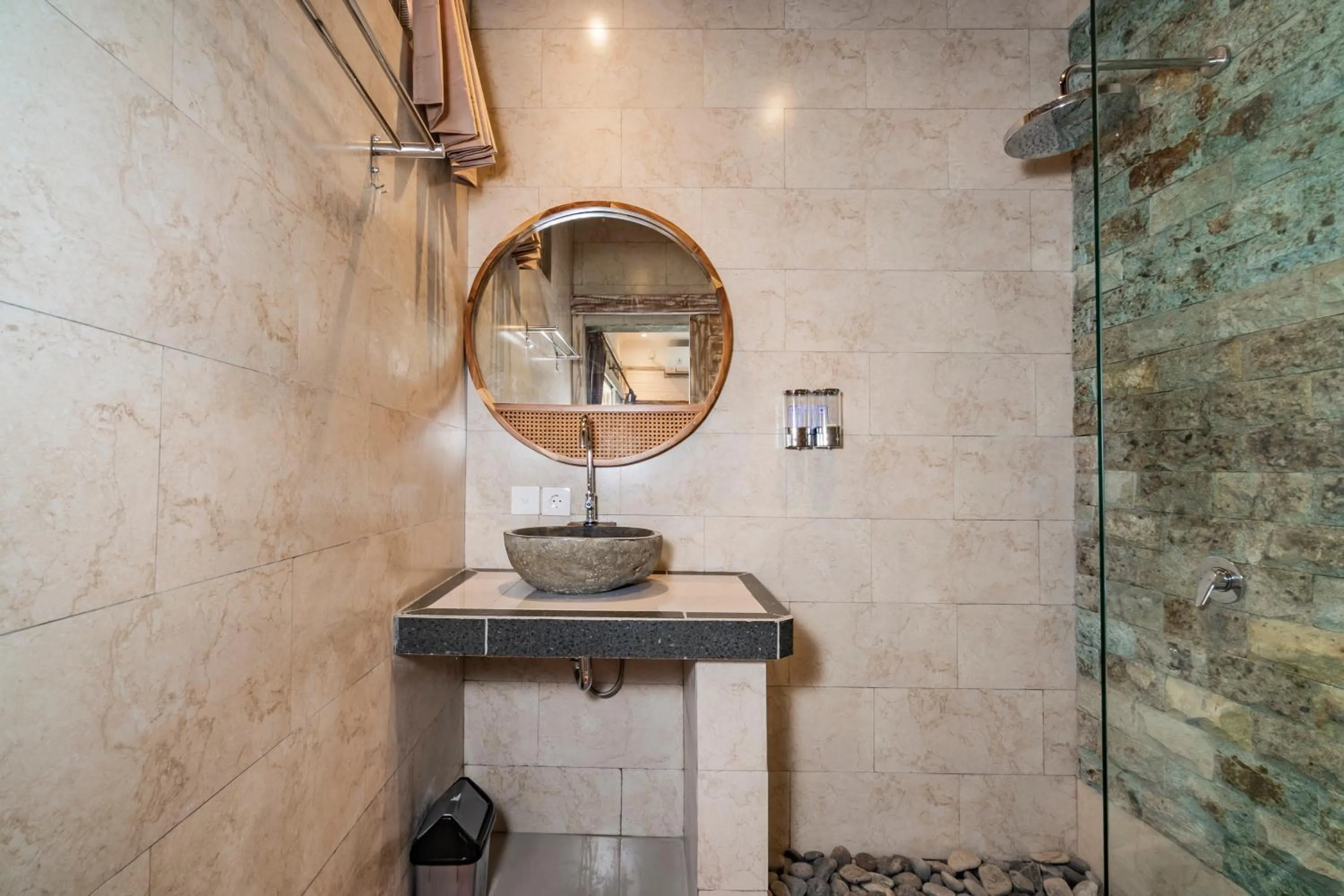 Bathroom in Tama Homestay