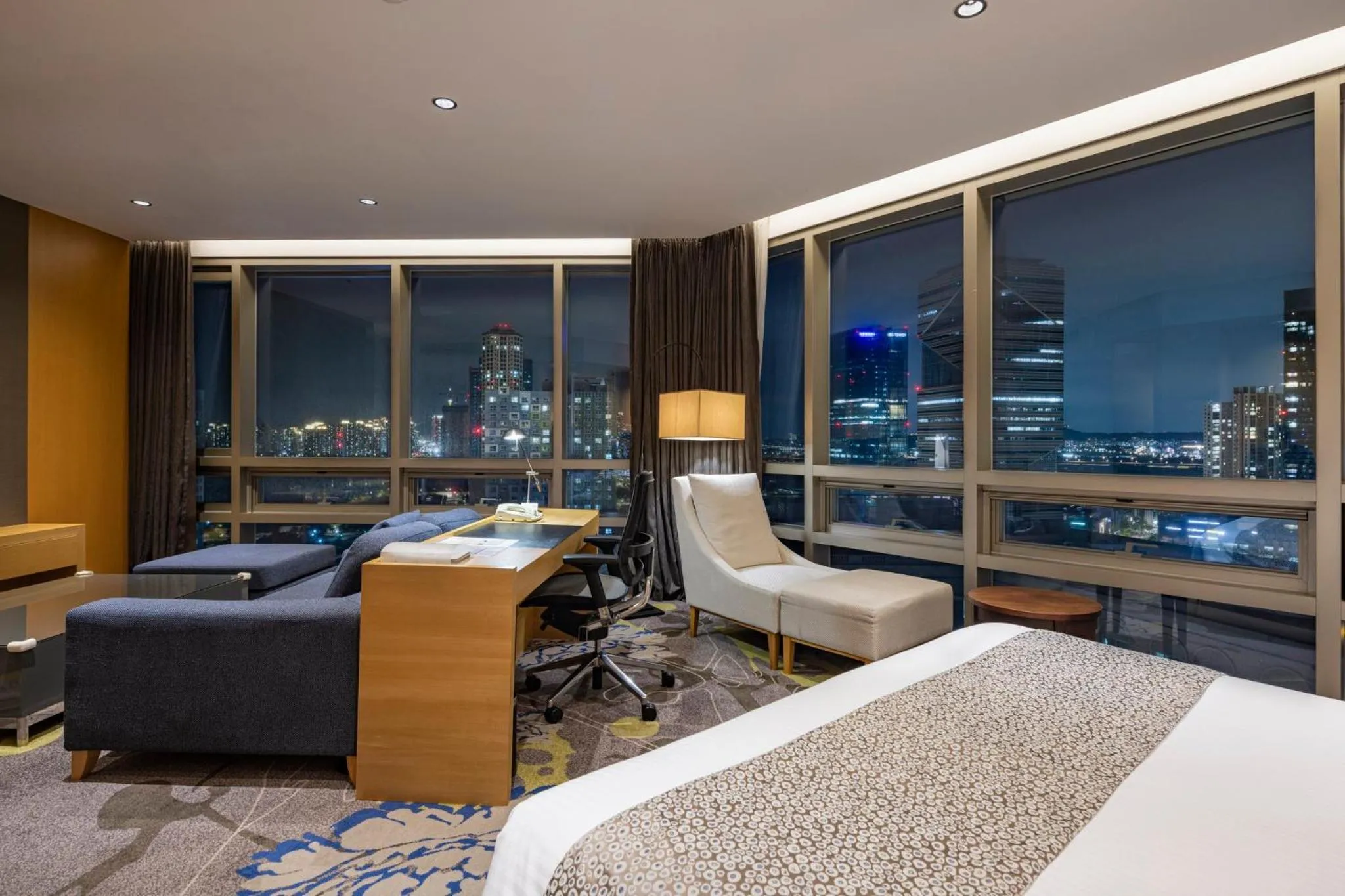 Photo of the whole room, Bed in Holiday Inn Incheon Songdo by IHG