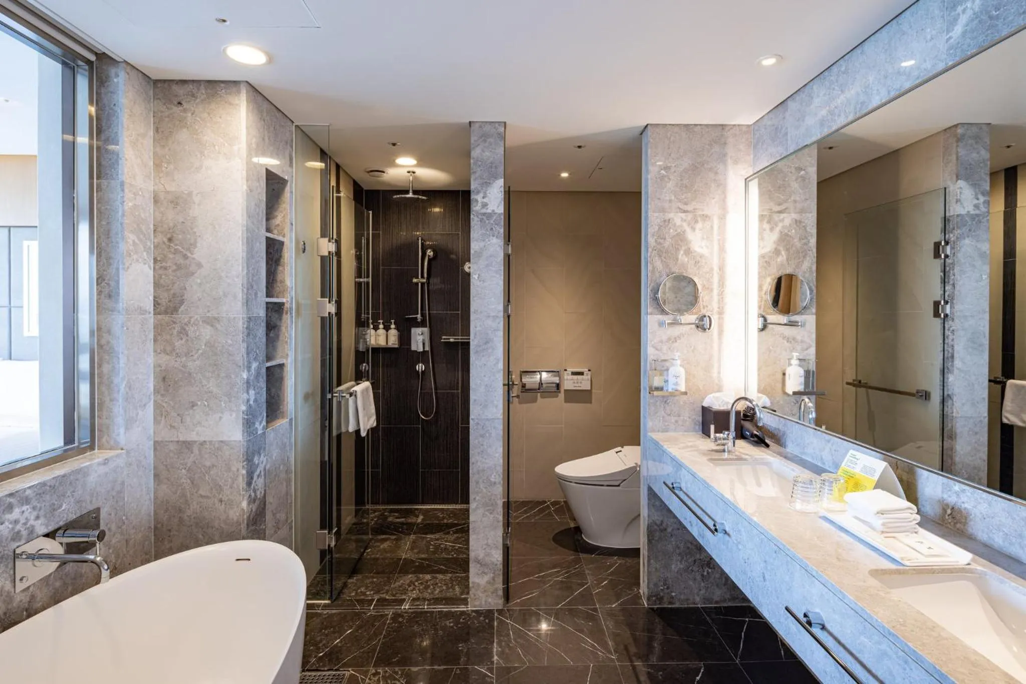 Bathroom in Holiday Inn Incheon Songdo by IHG