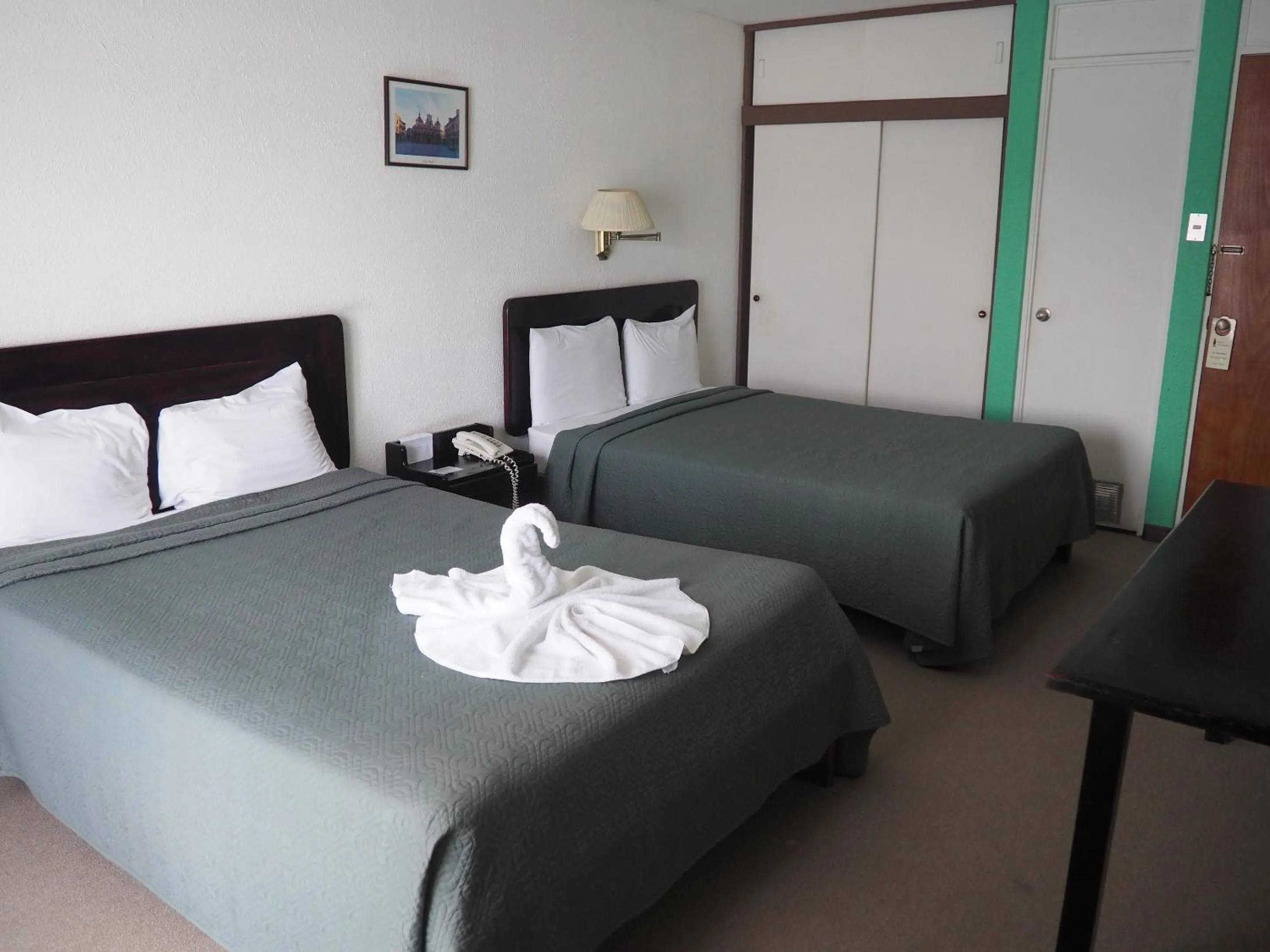 Decorative detail, Bed in Nuevo Maragato Hotel & Hostel