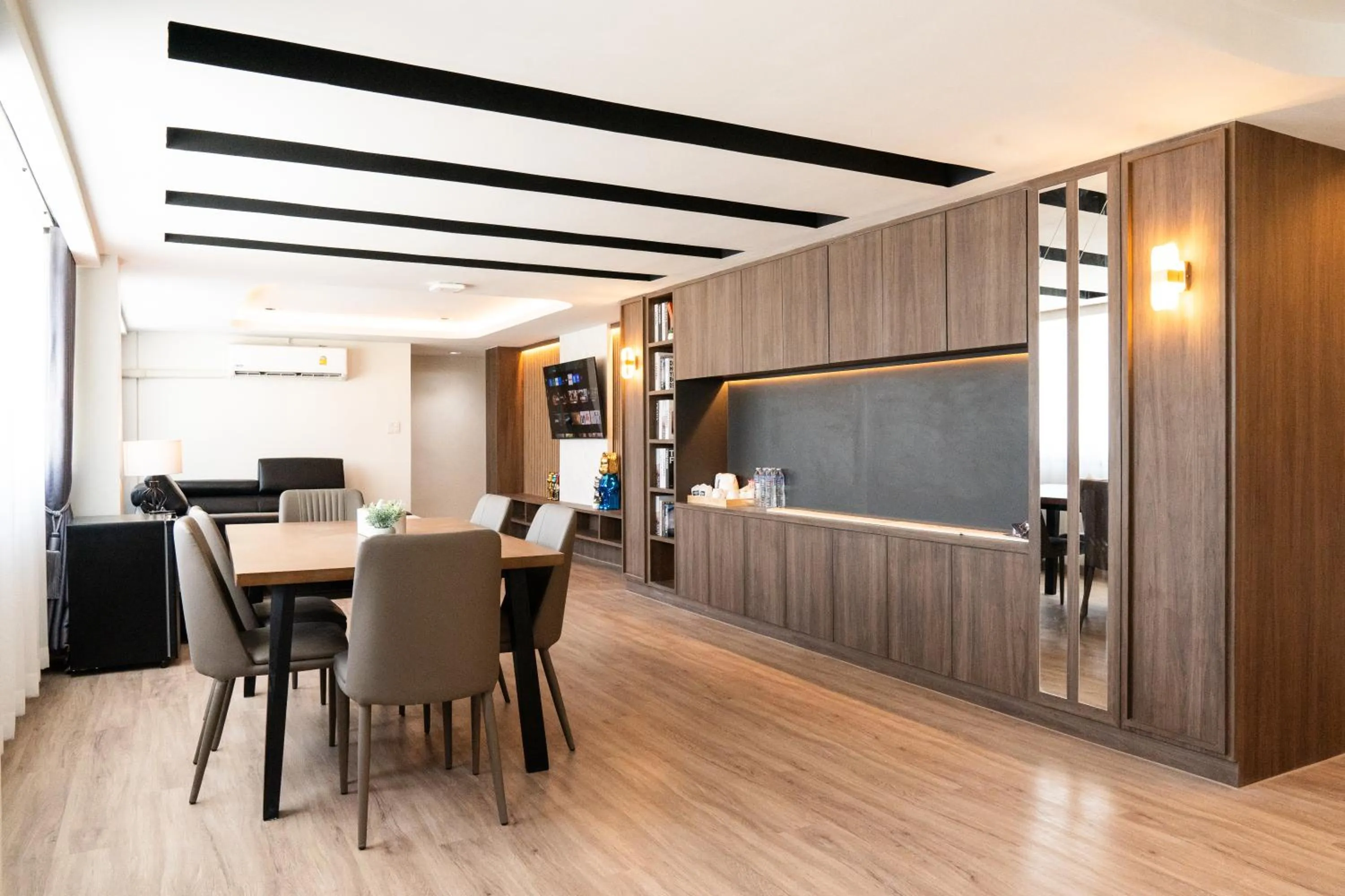 Seating area in indigo Hotel Hatyai