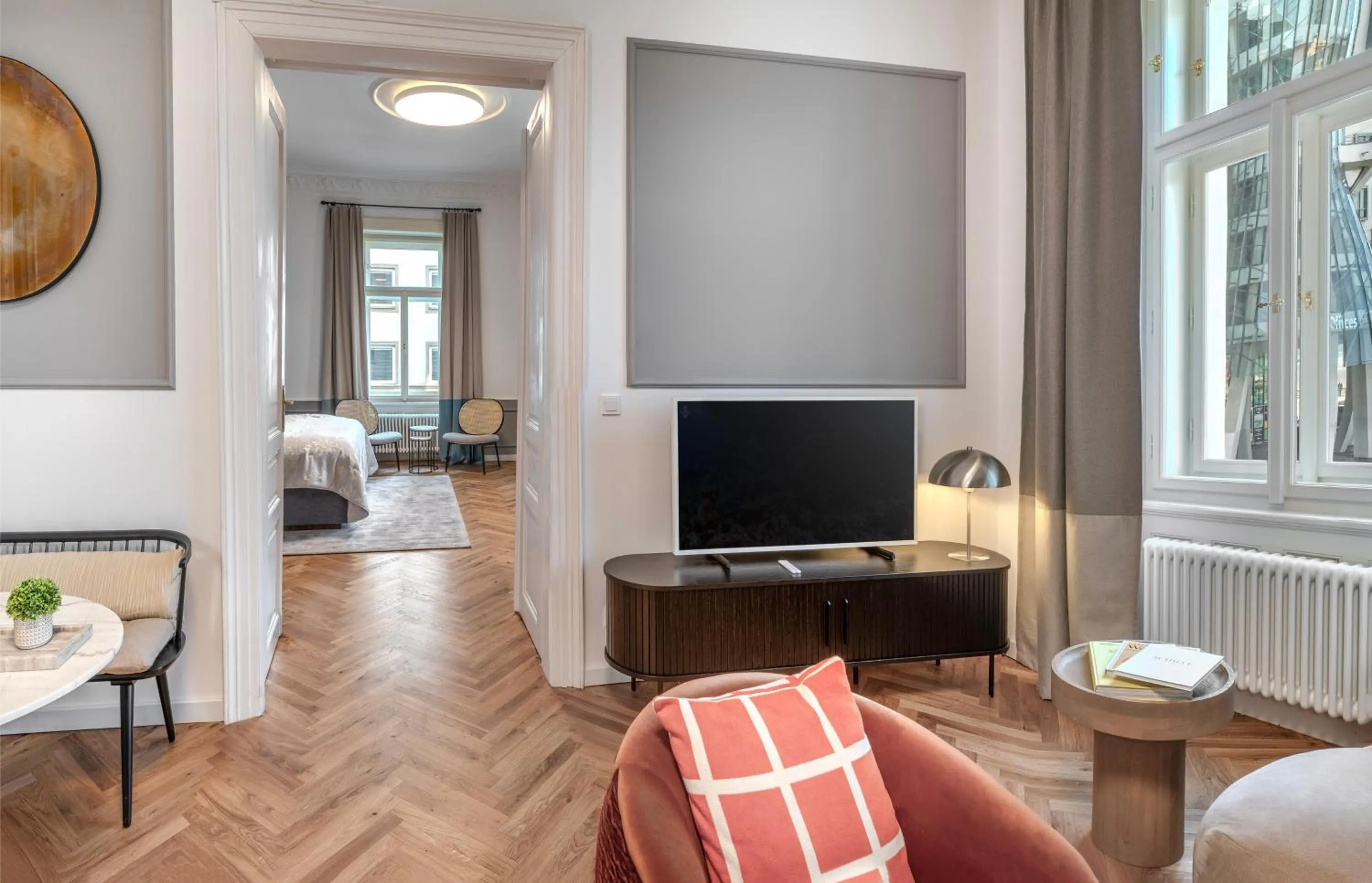 Living room, Bed in River Dance Suites by Adrez