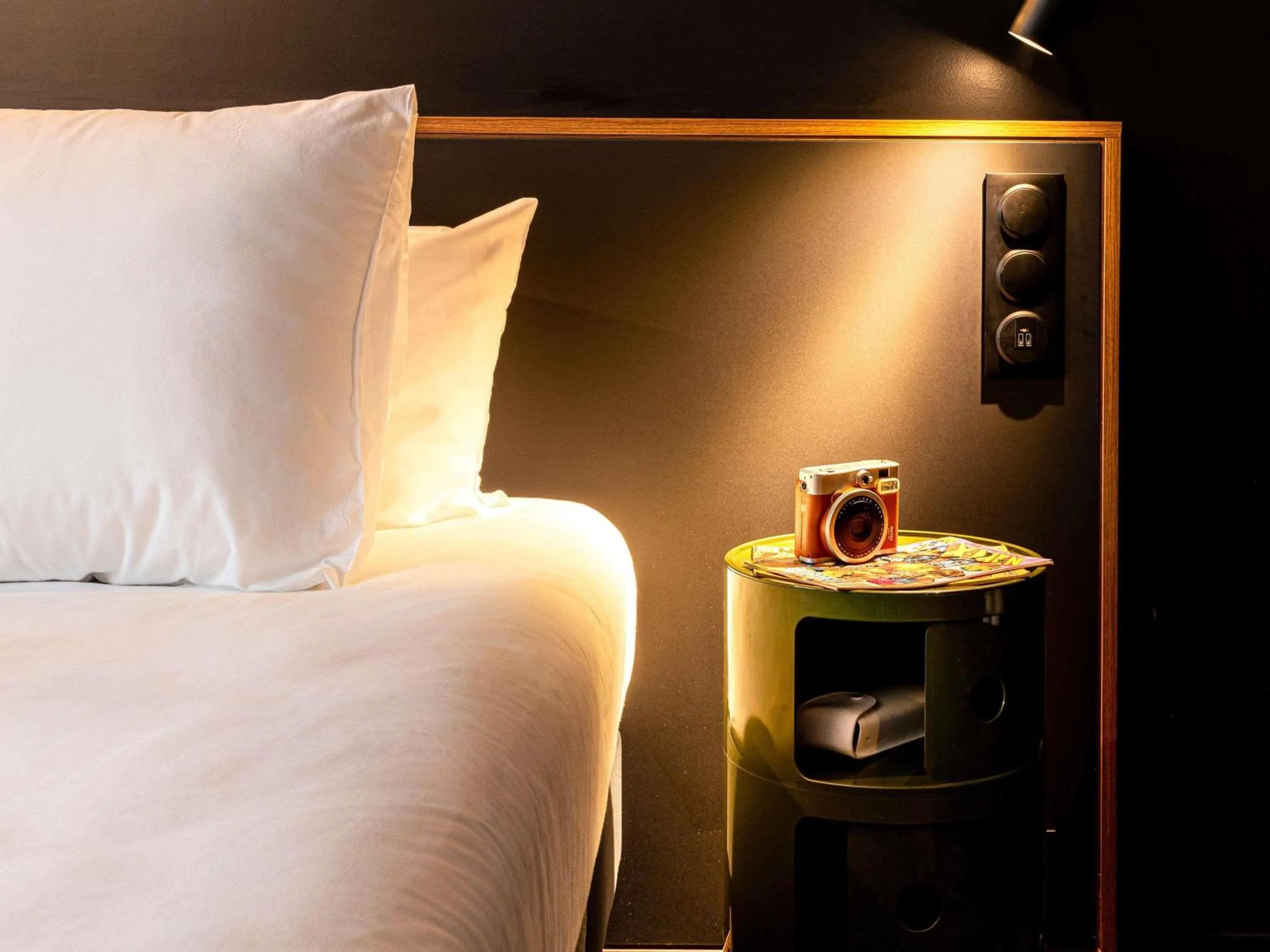 Bedroom, Bed in ibis Styles Paris Villejuif