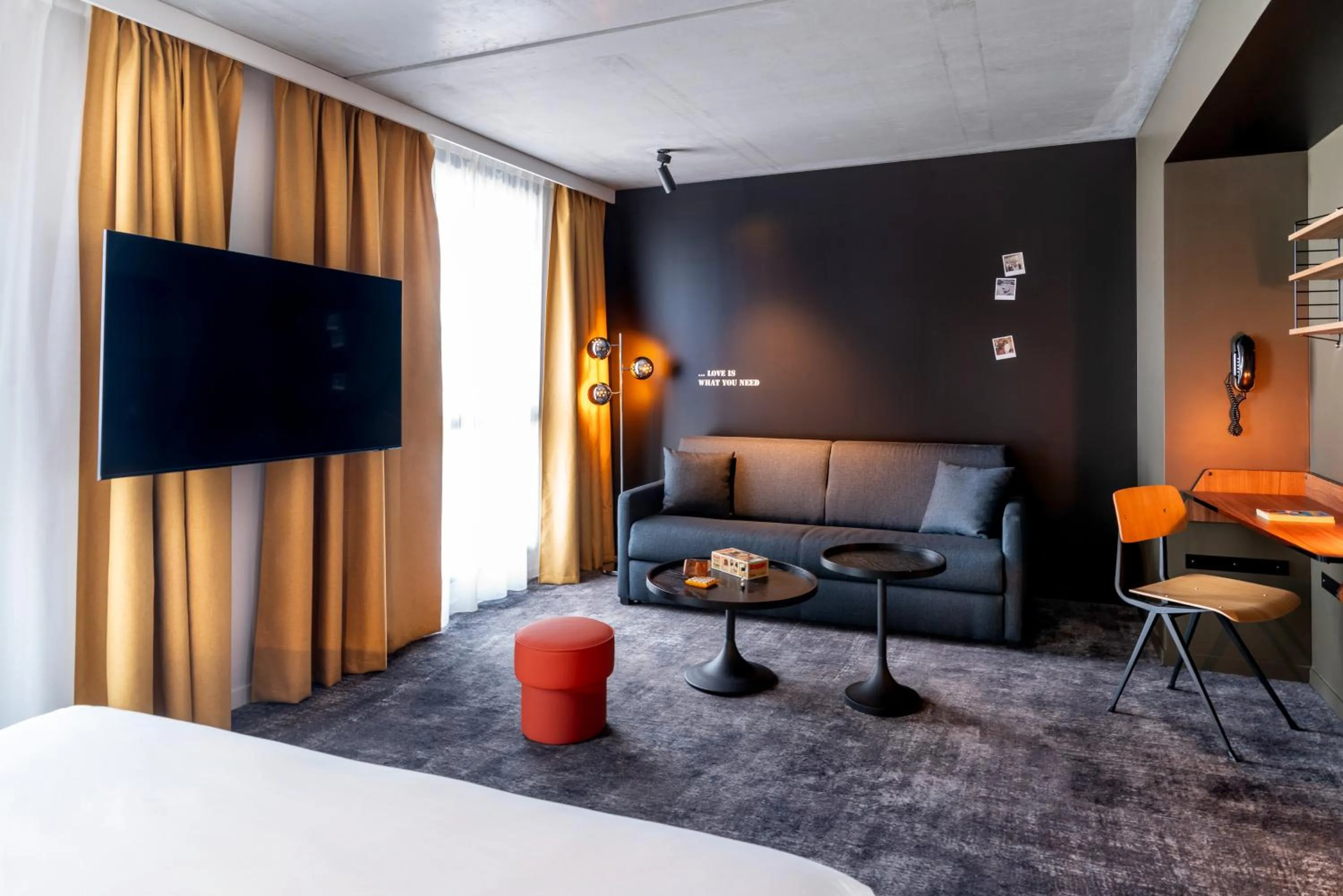 Bed in ibis Styles Paris Villejuif