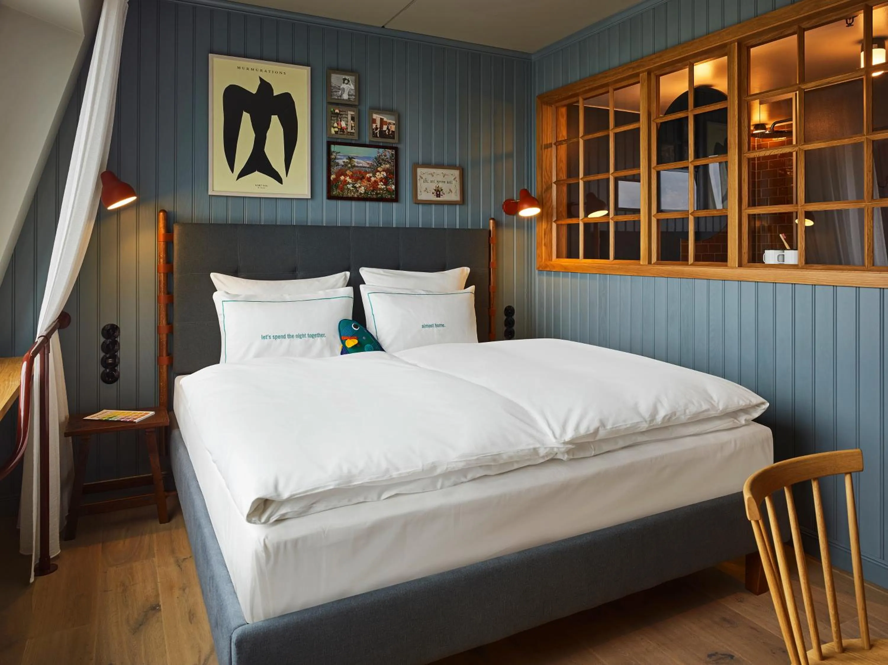 Photo of the whole room, Bed in 25hours Hotel Paper Island