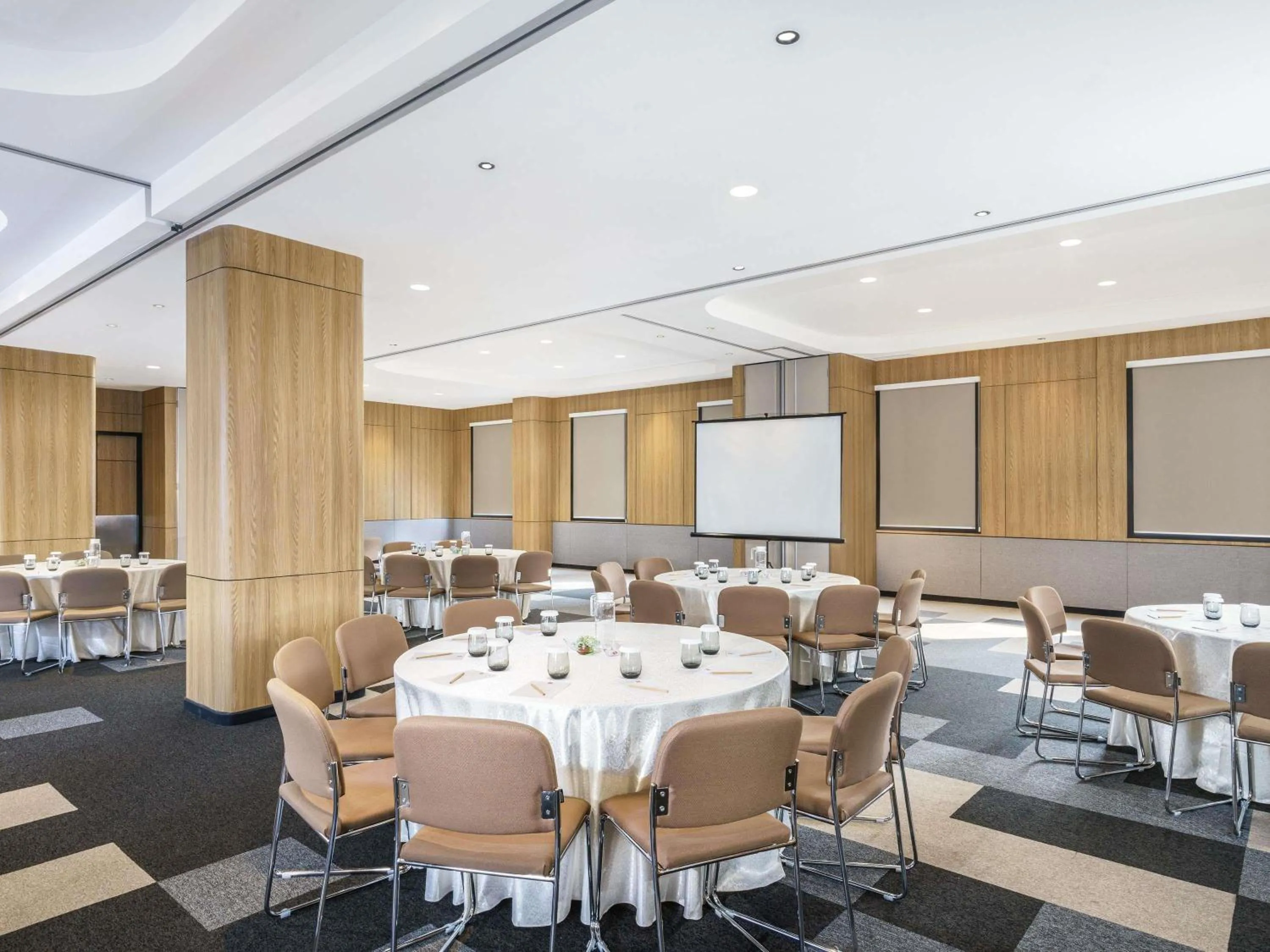 Meeting/conference room in ibis Jakarta Raden Saleh