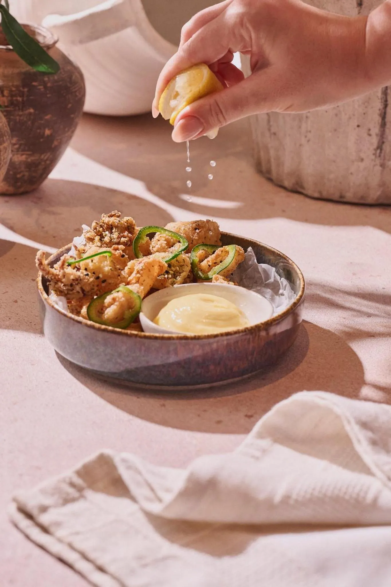 Restaurant/places to eat in Novotel Riyadh Sahafa