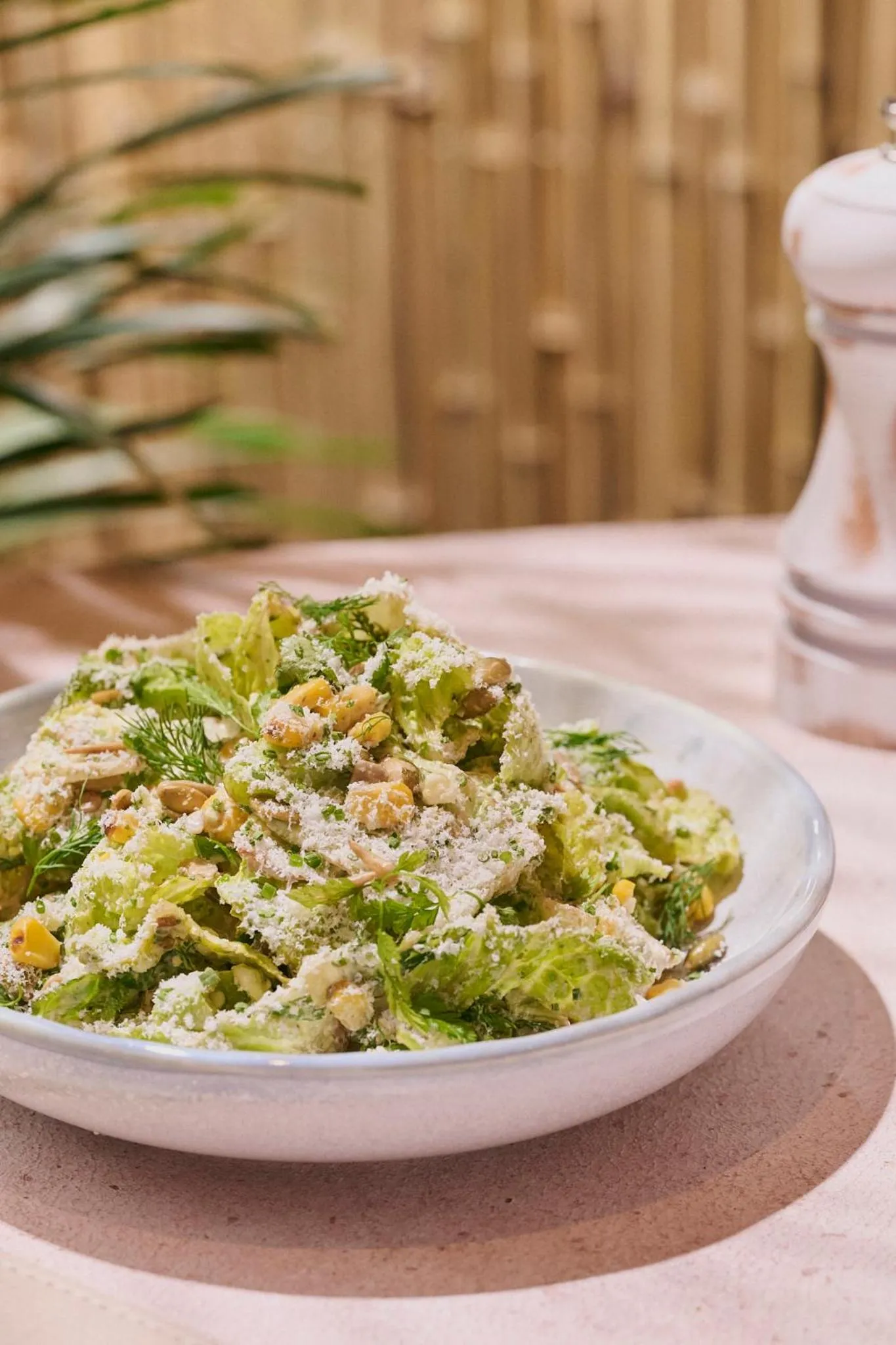 Restaurant/places to eat in Novotel Riyadh Sahafa