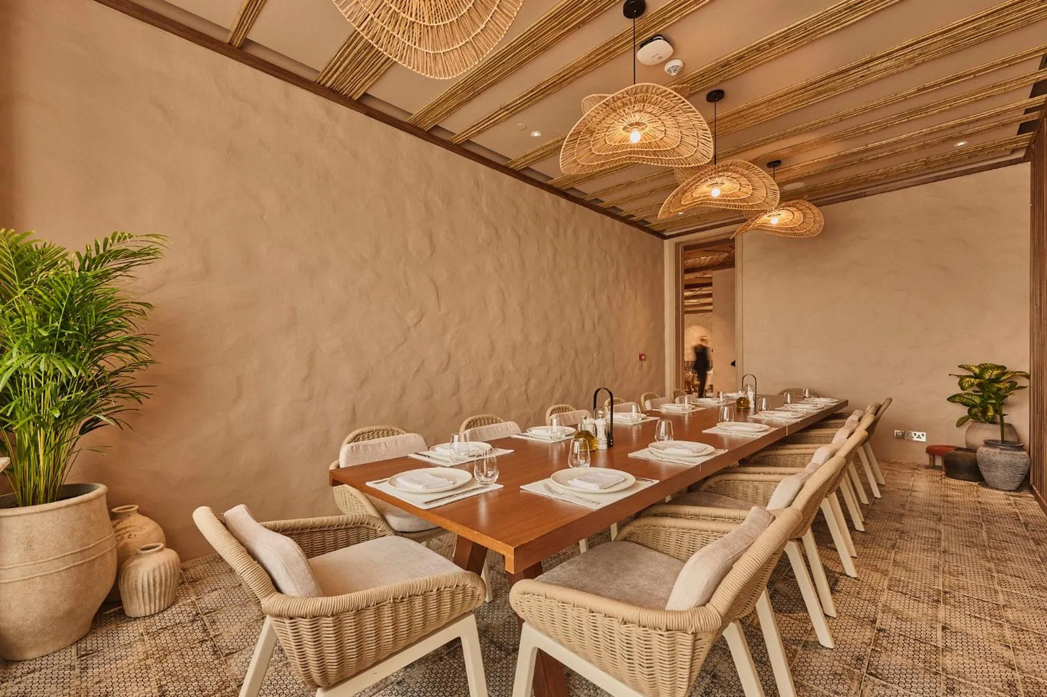 Restaurant/places to eat in Novotel Riyadh Sahafa