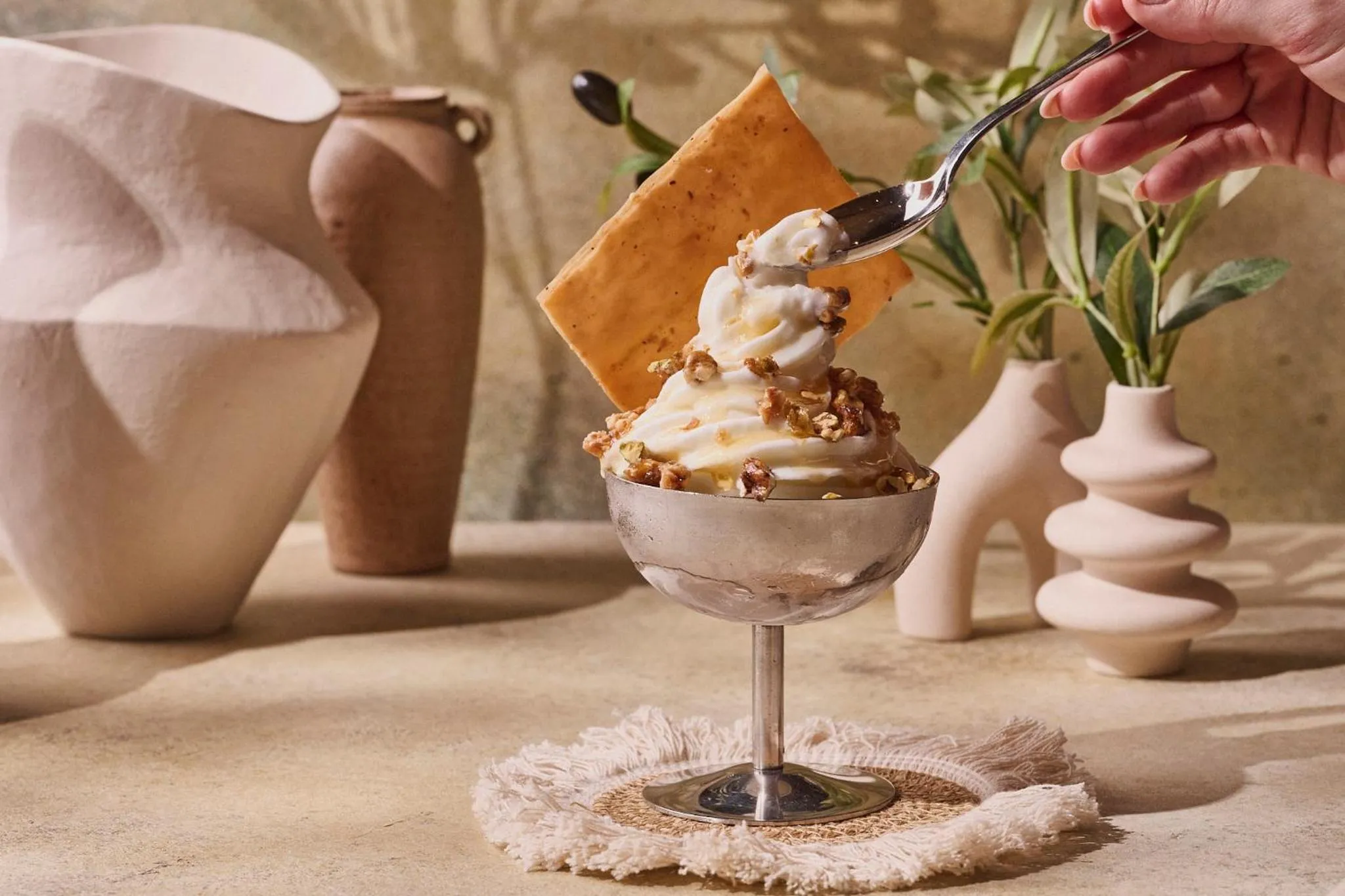 Restaurant/places to eat in Novotel Riyadh Sahafa