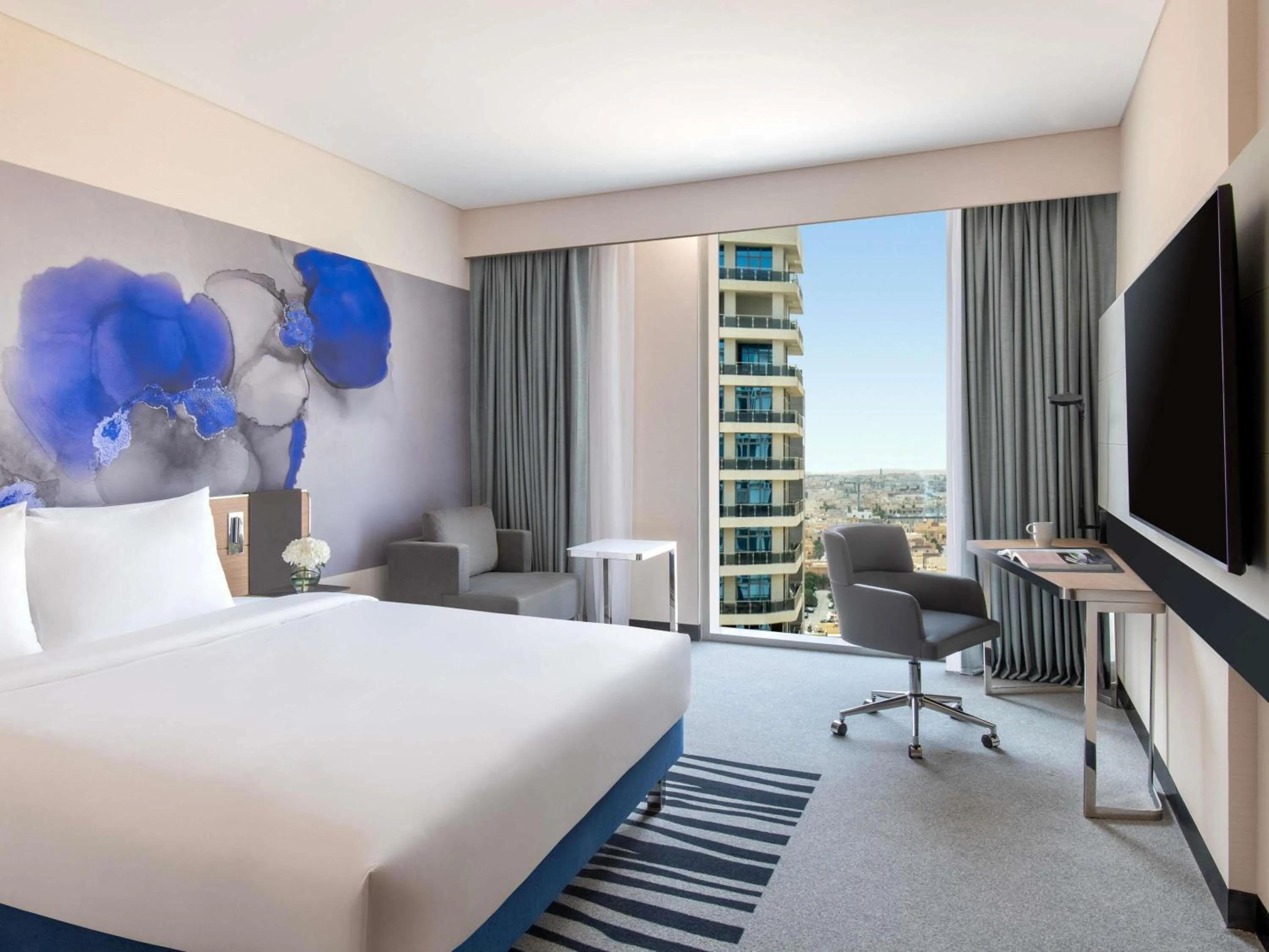 Bedroom, Bed in Novotel Riyadh Sahafa