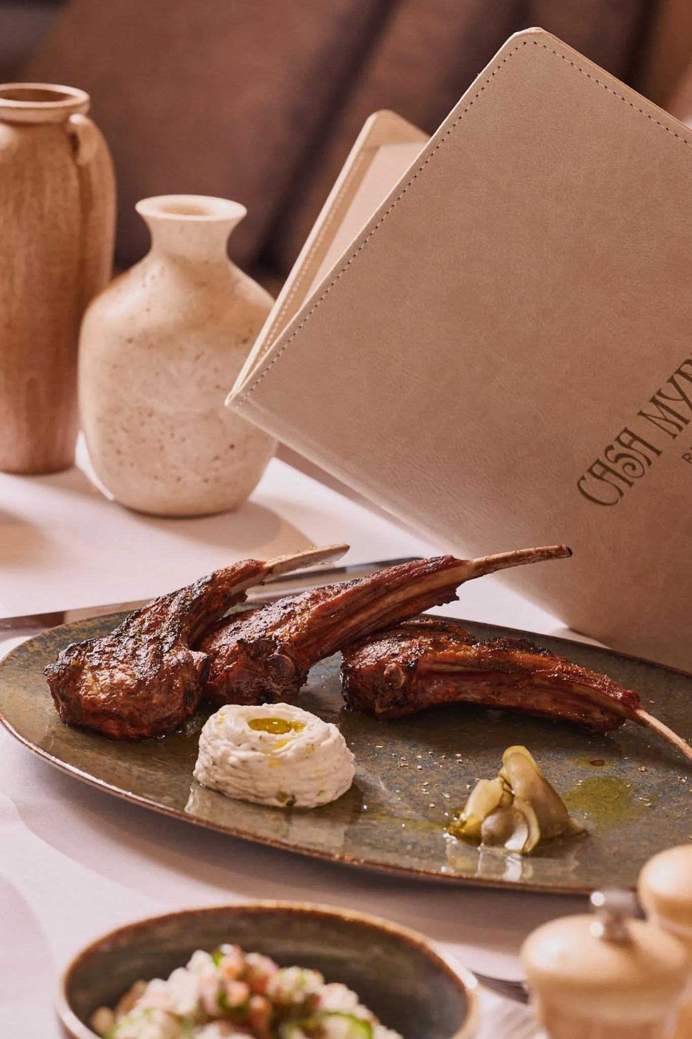 Restaurant/places to eat in Novotel Riyadh Sahafa