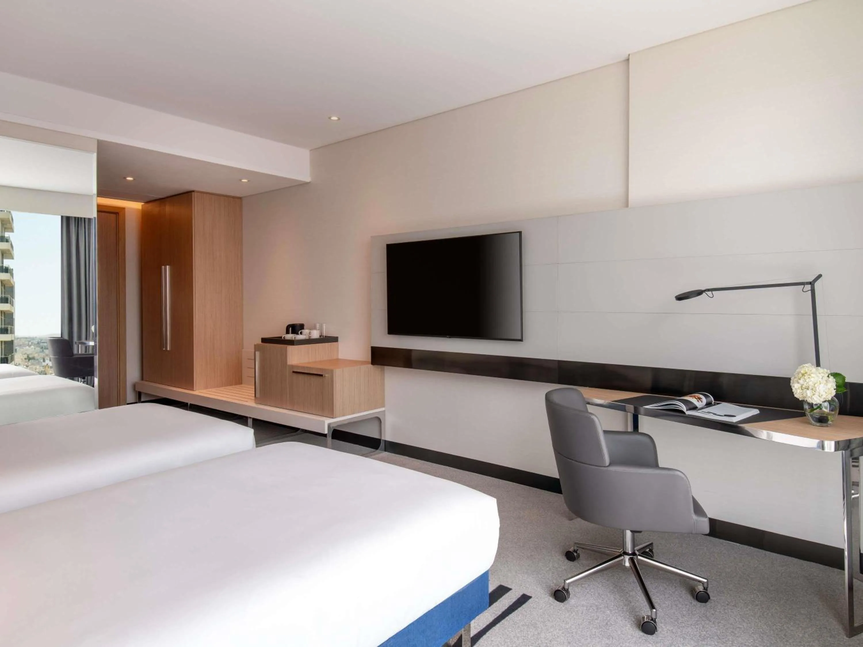 Bedroom, Bed in Novotel Riyadh Sahafa