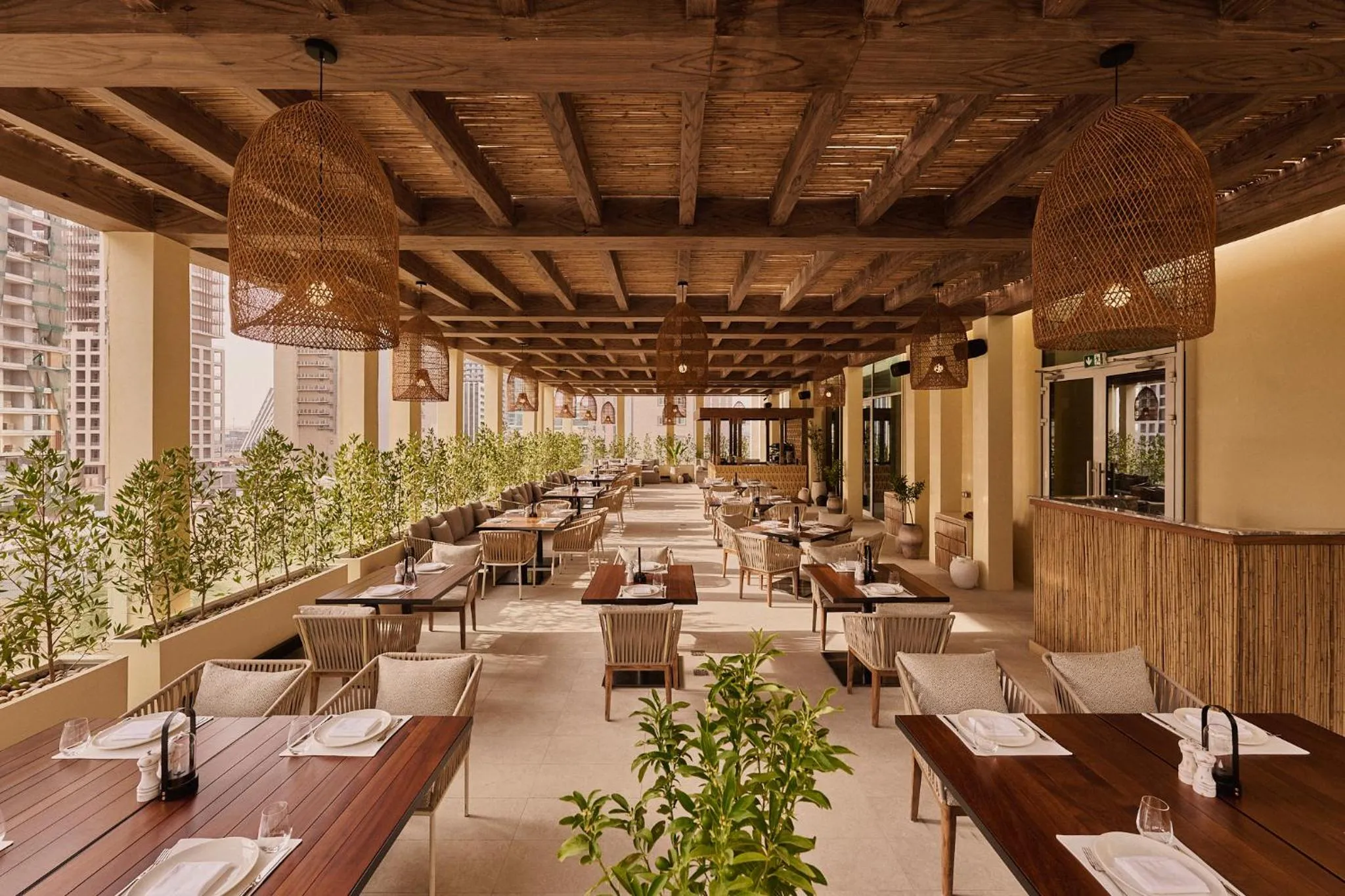 Restaurant/places to eat in Novotel Riyadh Sahafa