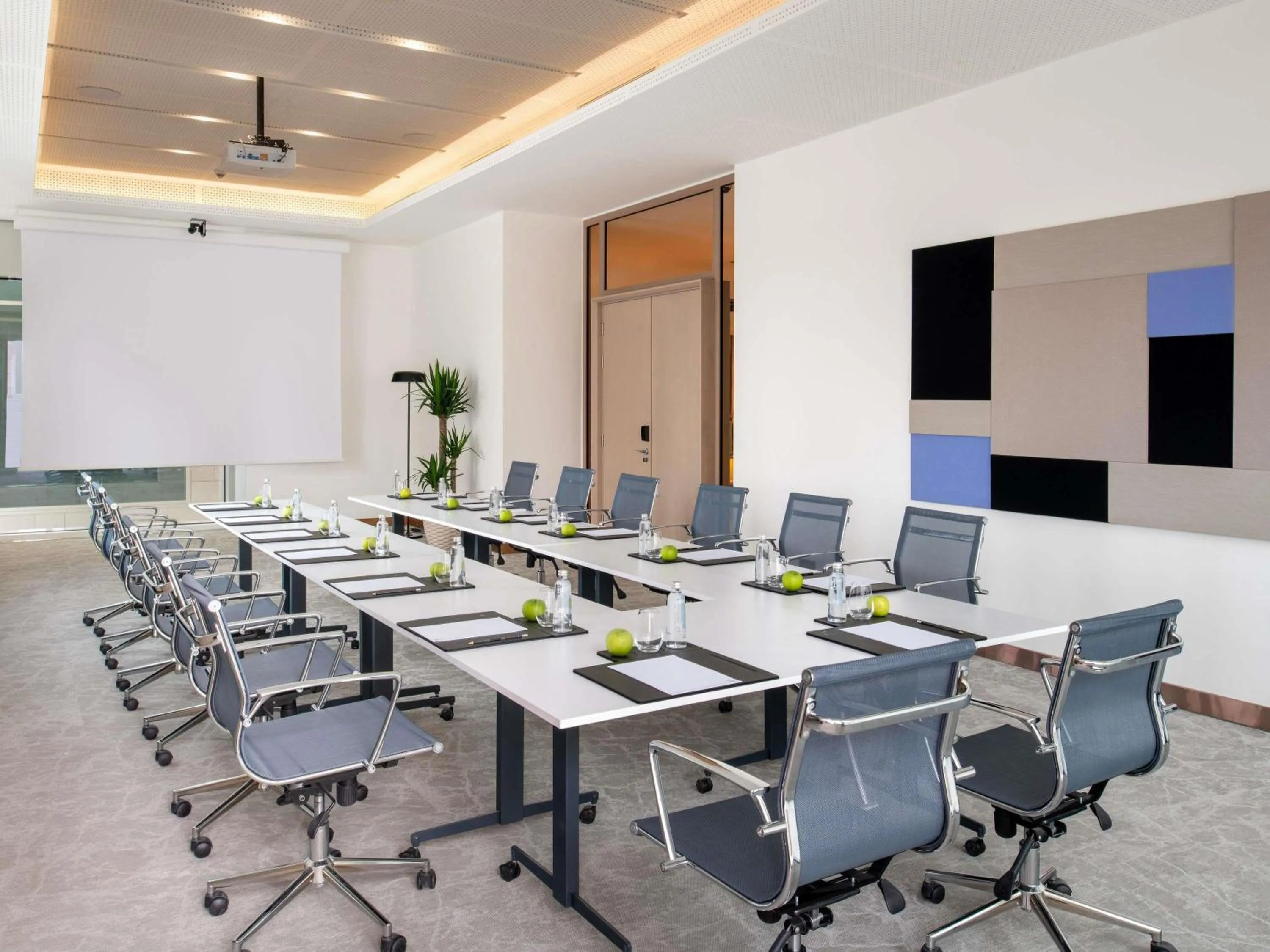 Meeting/conference room in Novotel Riyadh Sahafa