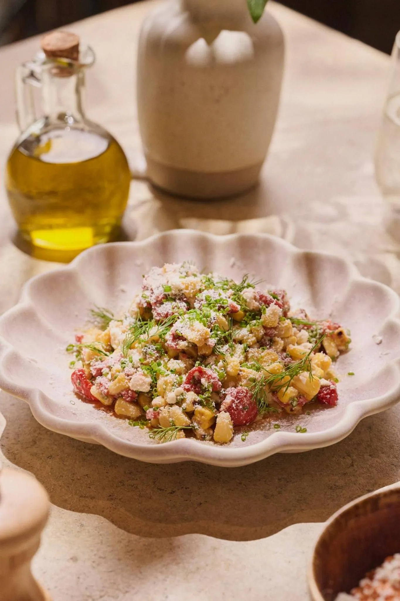 Restaurant/places to eat in Novotel Riyadh Sahafa