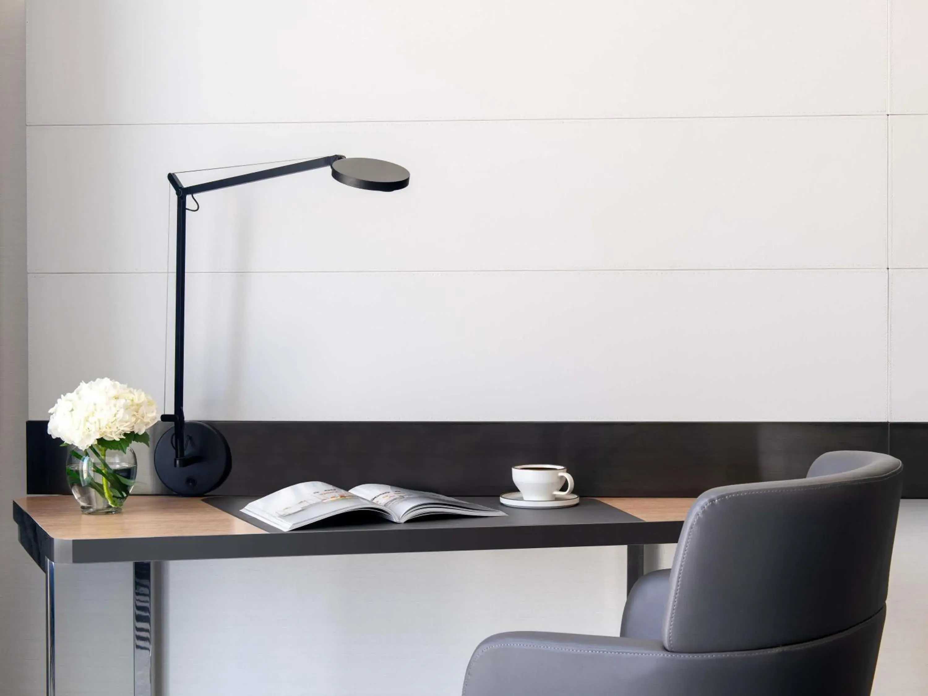 Superior Double Room in Novotel Riyadh Sahafa Superior Double Room in Novotel Riyadh Sahafa