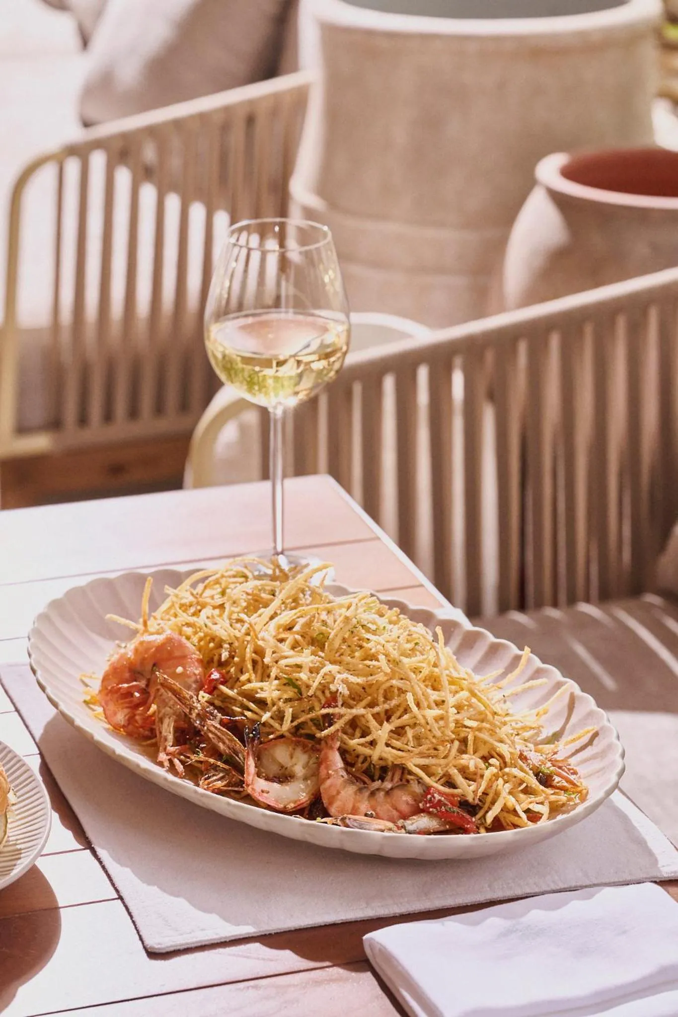 Restaurant/places to eat in Novotel Riyadh Sahafa