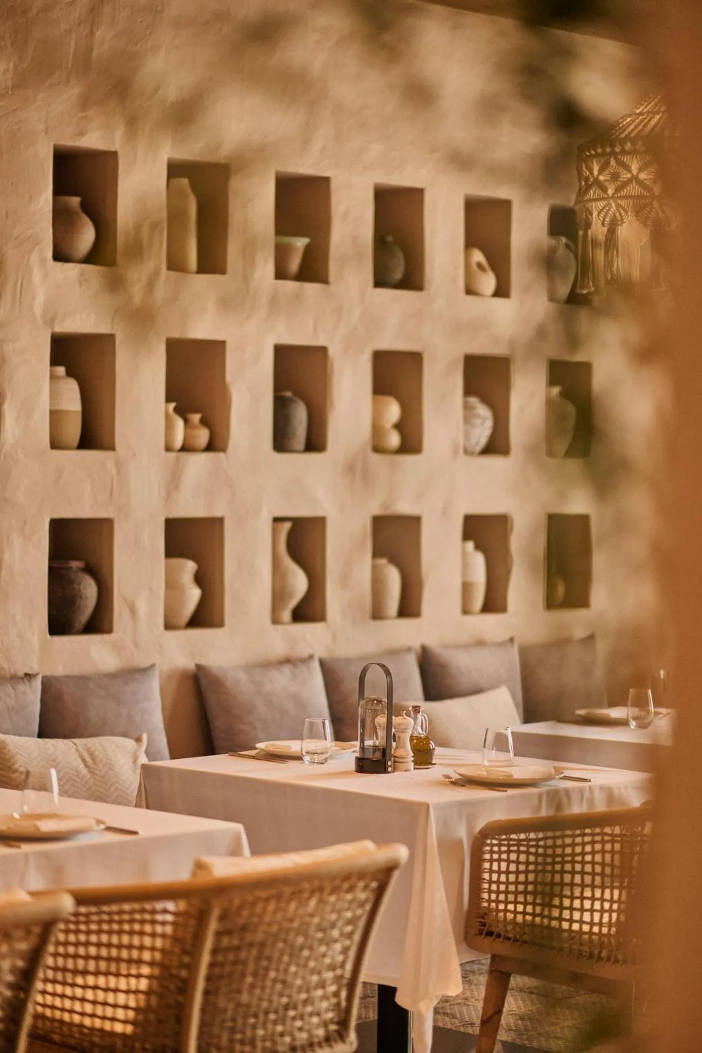 Restaurant/places to eat in Novotel Riyadh Sahafa