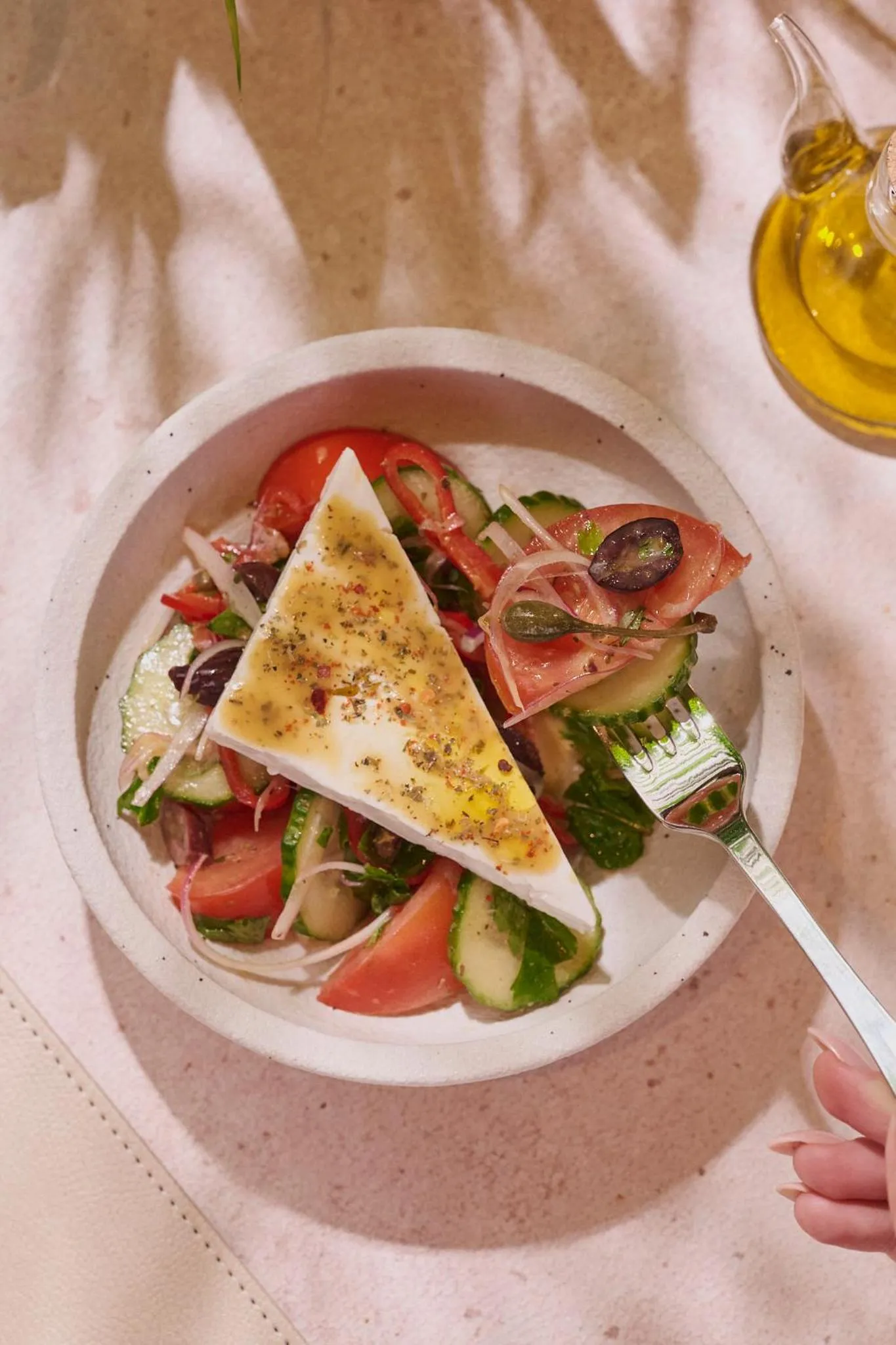 Restaurant/places to eat in Novotel Riyadh Sahafa