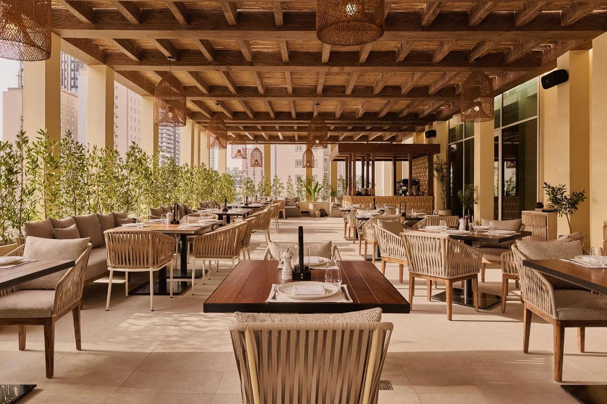 Restaurant/places to eat in Novotel Riyadh Sahafa