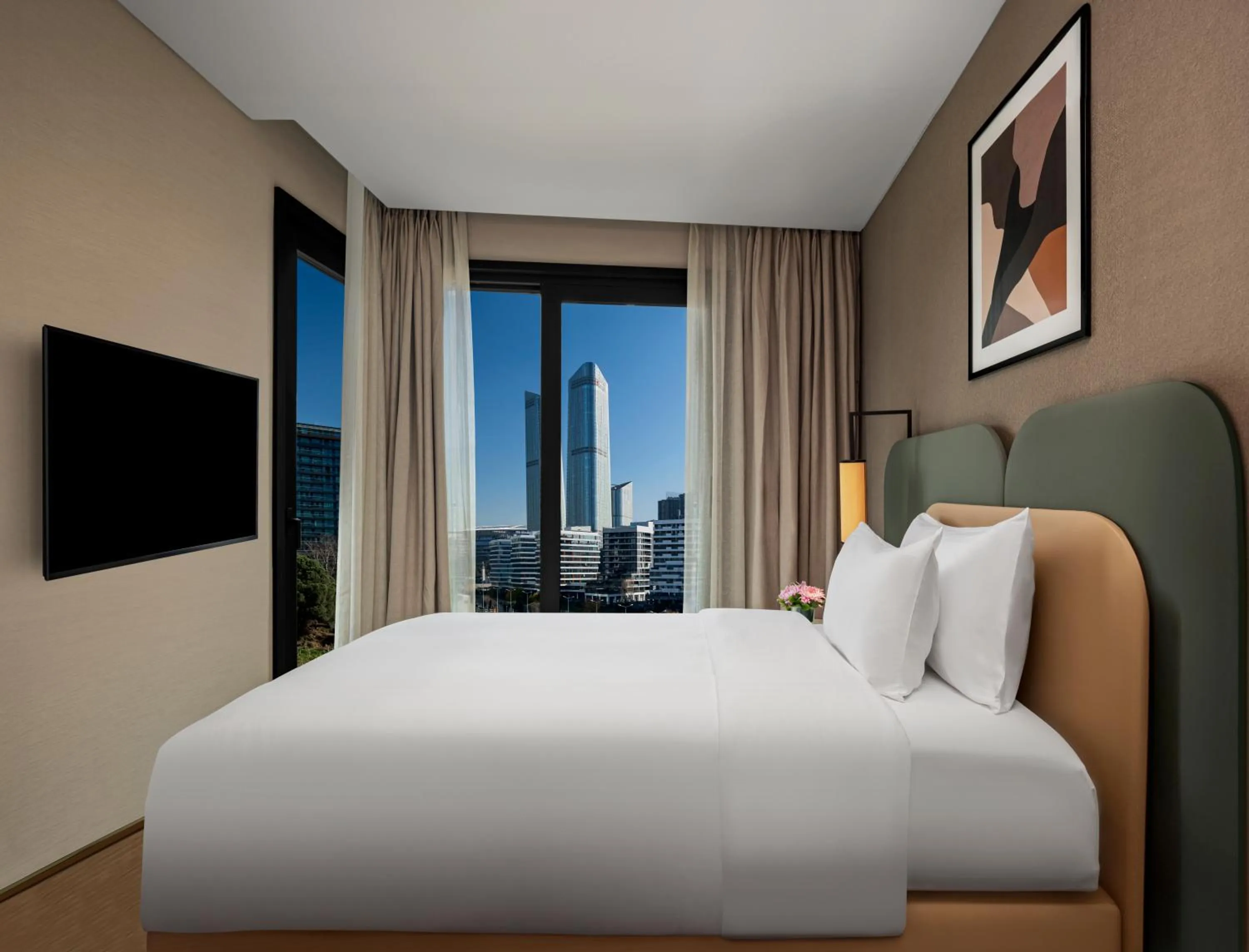 Bedroom, Bed in Mövenpick Living Istanbul Saklivadi