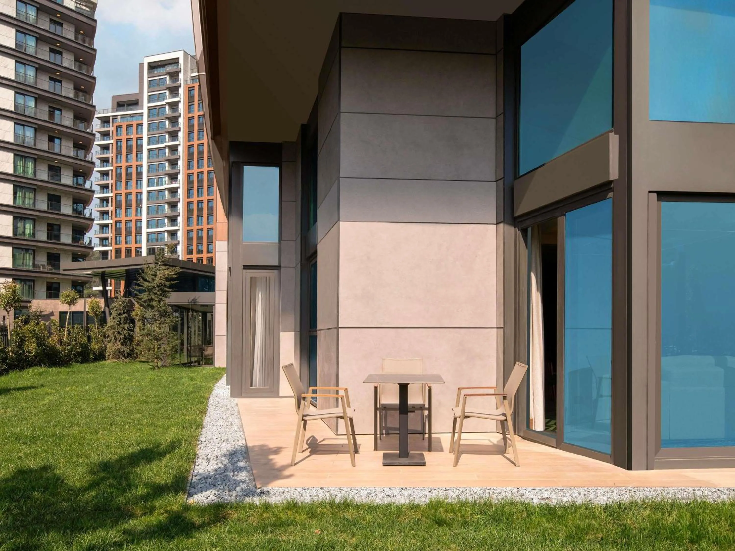 Bedroom in Mövenpick Living Istanbul Saklivadi