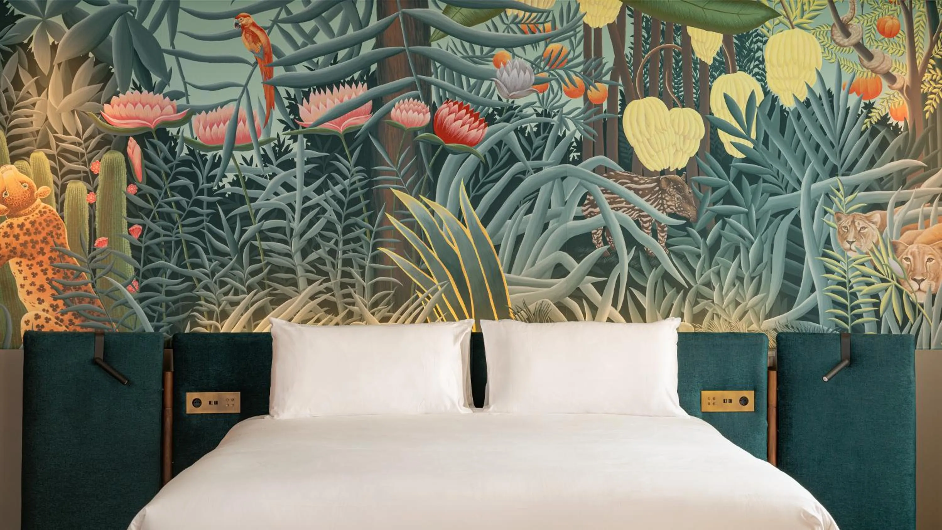 Bed in Casa Faraona Luxury Residences