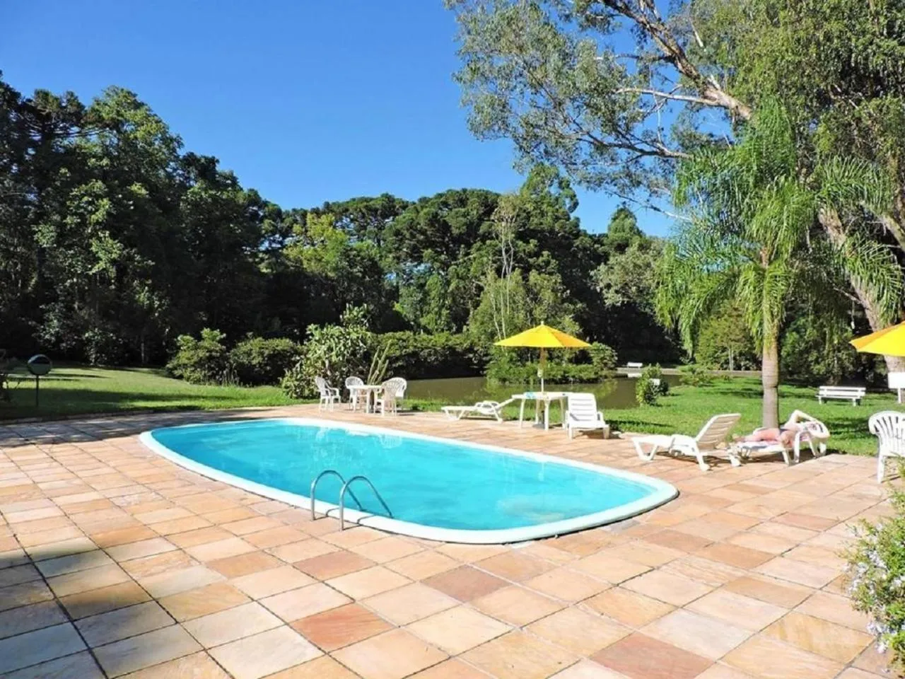 Swimming pool in Verona Parque Hotel