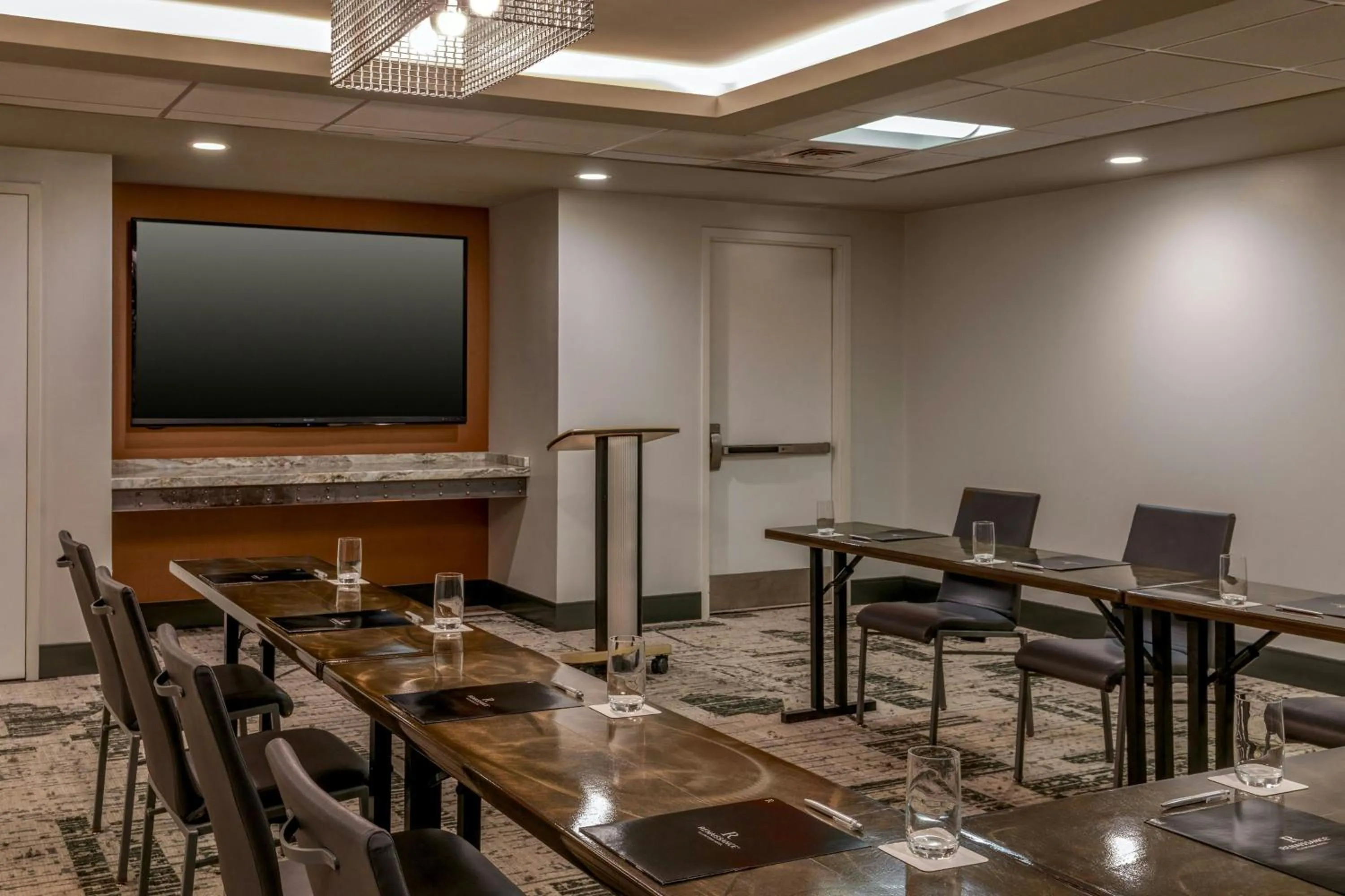 Meeting/conference room in Renaissance Allentown Hotel