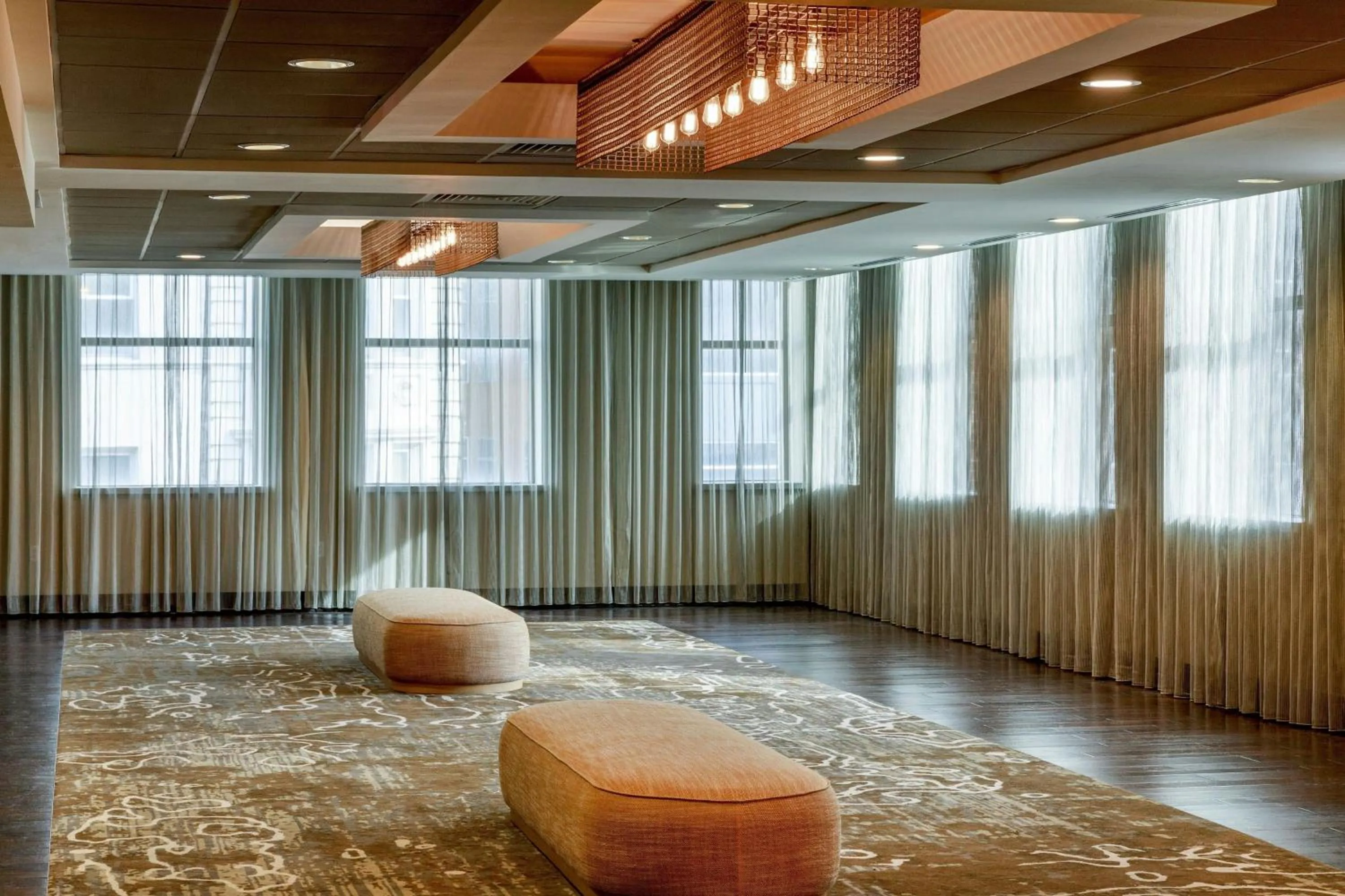 Banquet/Function facilities in Renaissance Allentown Hotel