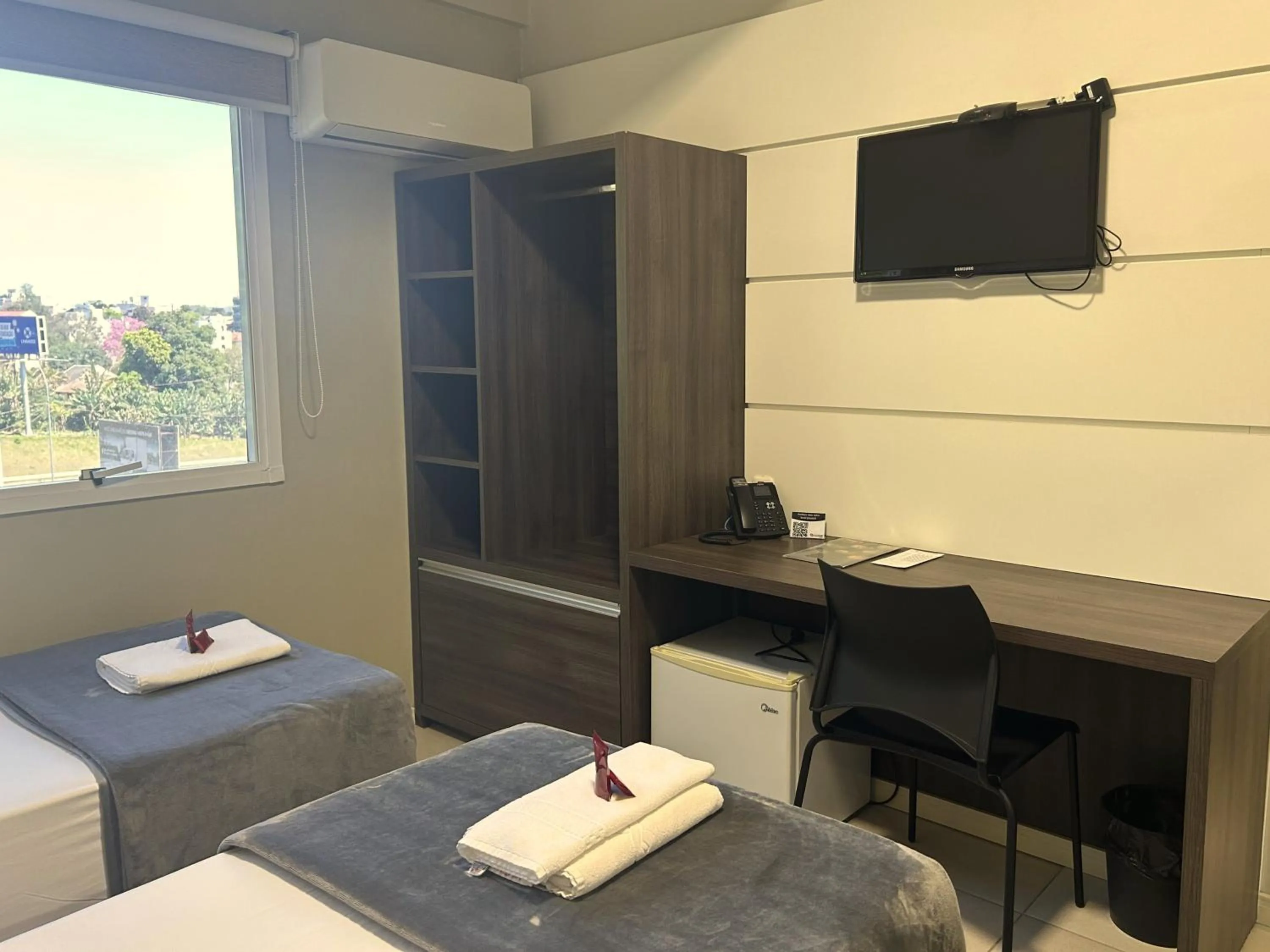 Bed in Hotel Locatelli