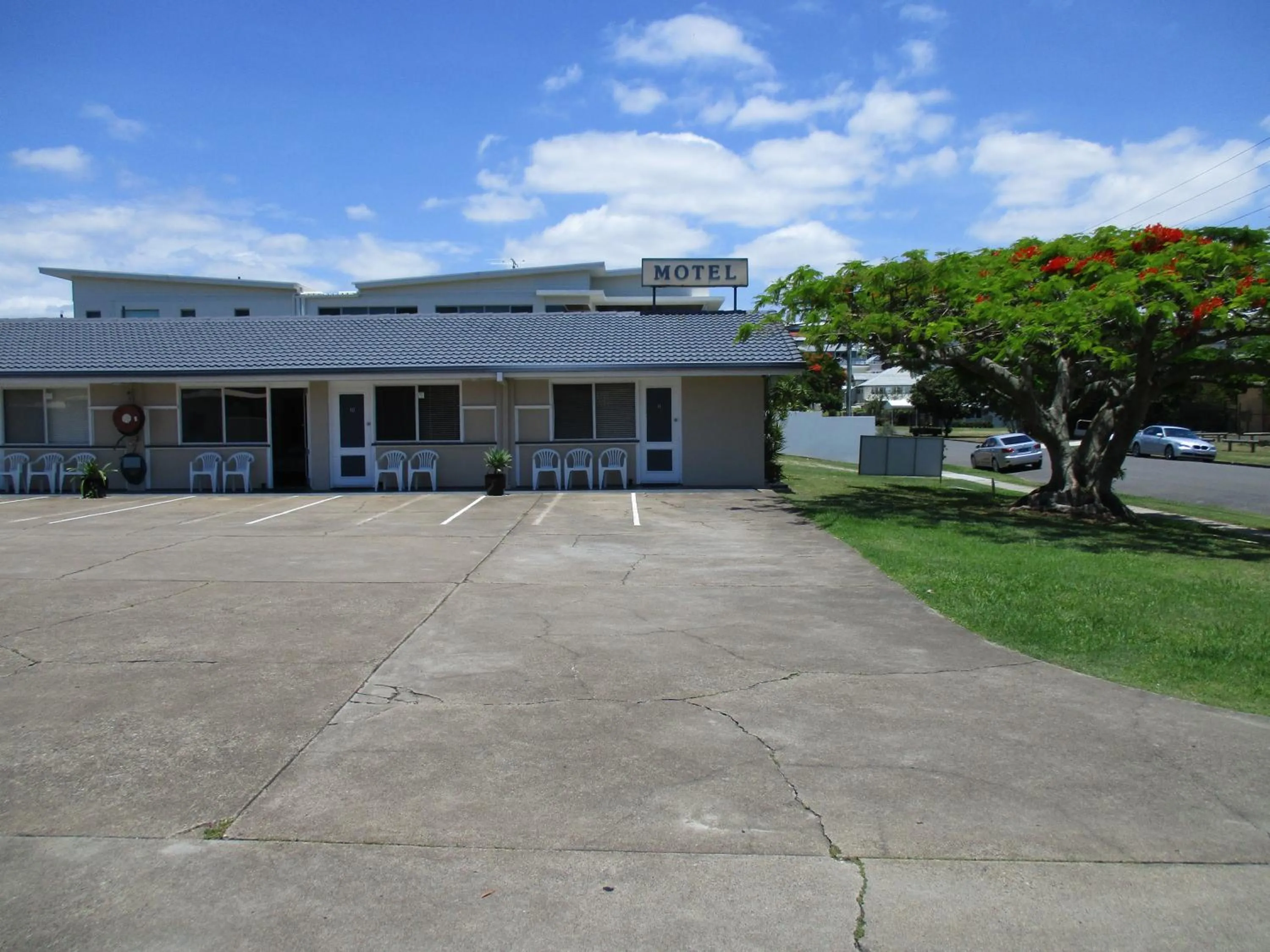 Property building in Wynnum Anchor Motel