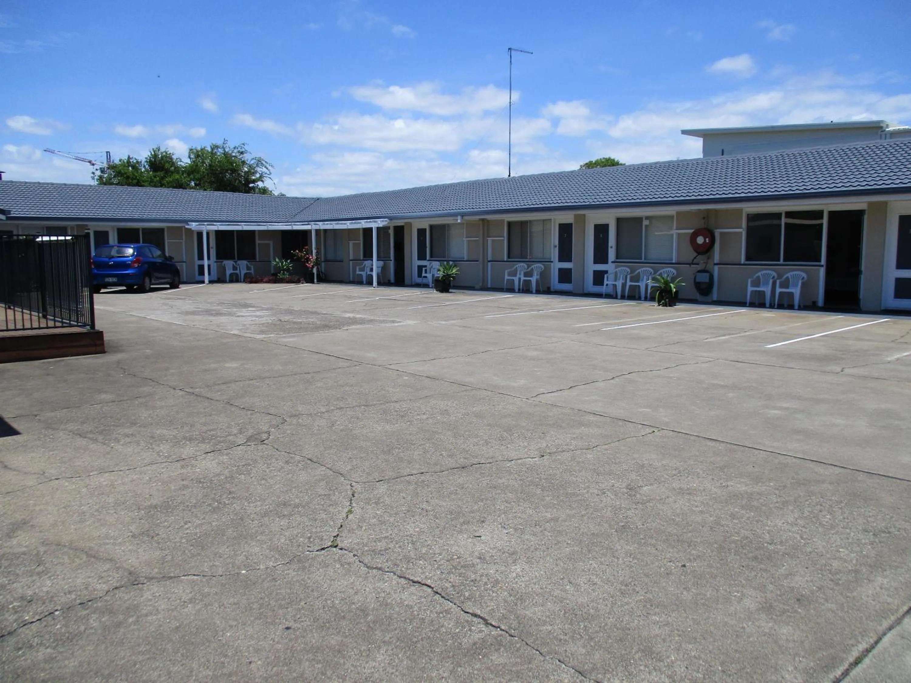 Property building in Wynnum Anchor Motel