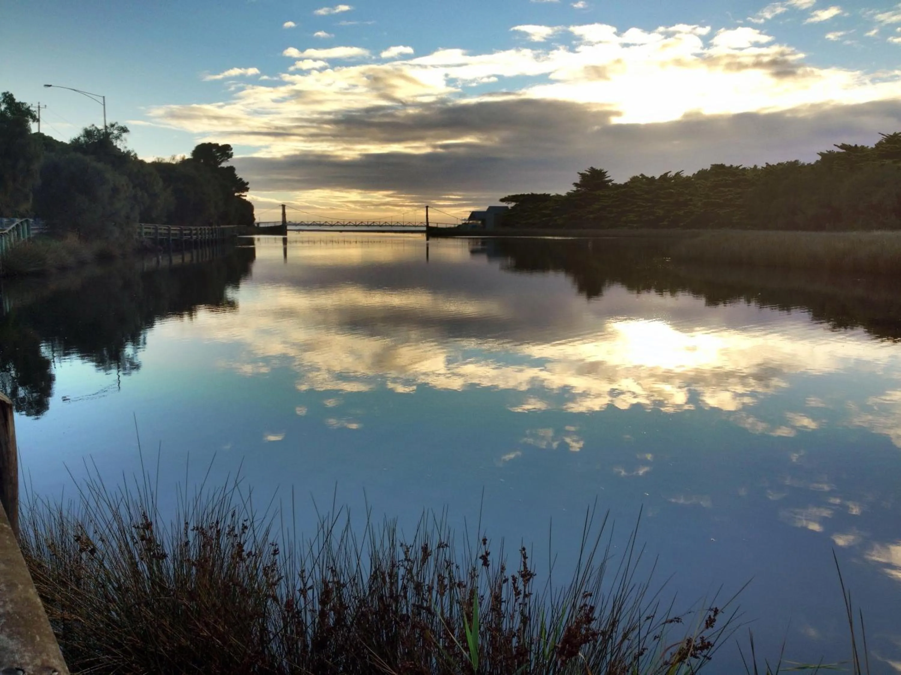 Sunrise in Lorne Surf Apartments