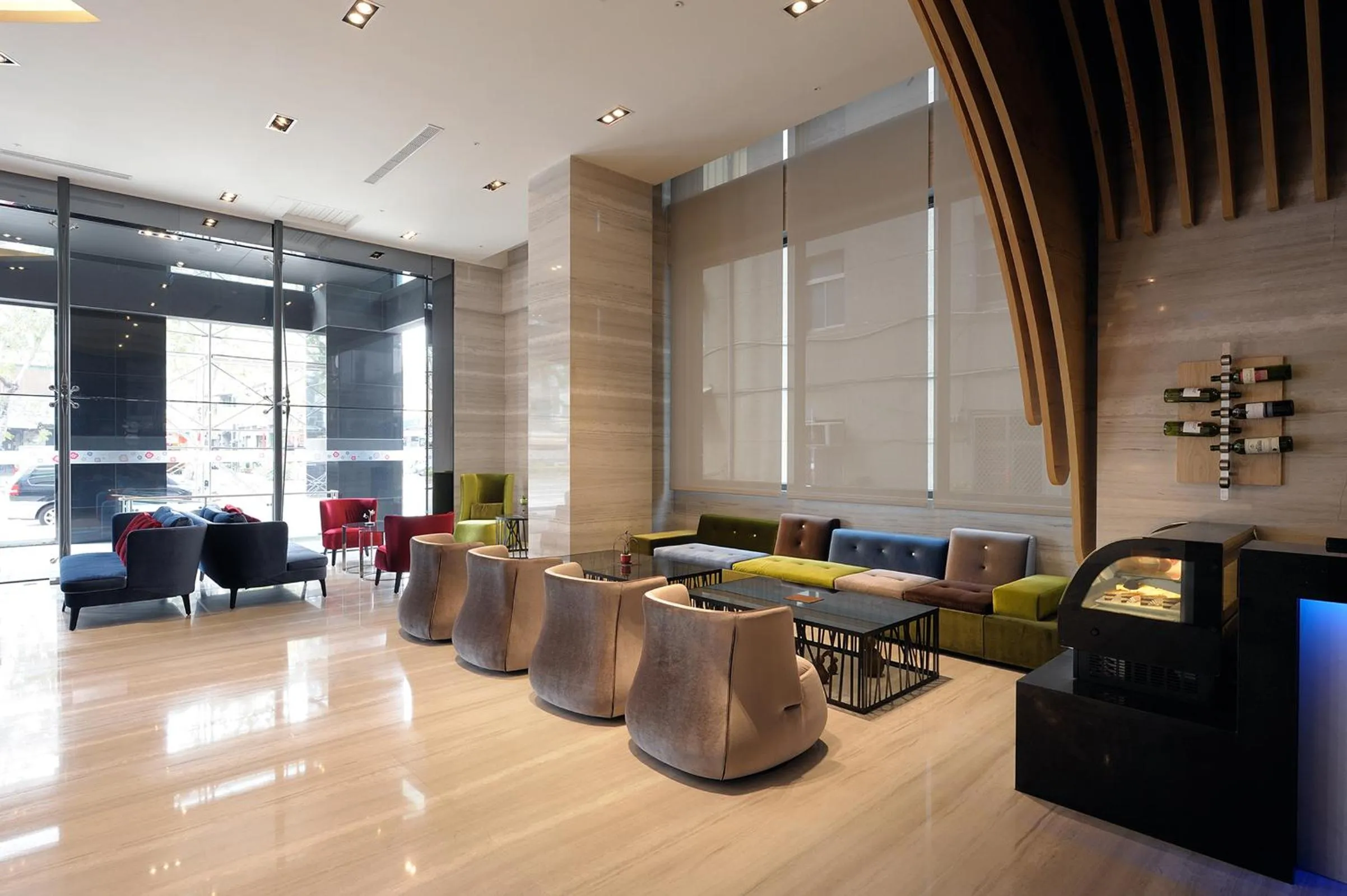 Living room in Golden Tulip Glory Fine Hotel