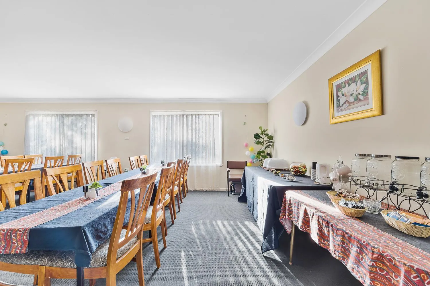 Castlereagh Motor Inn