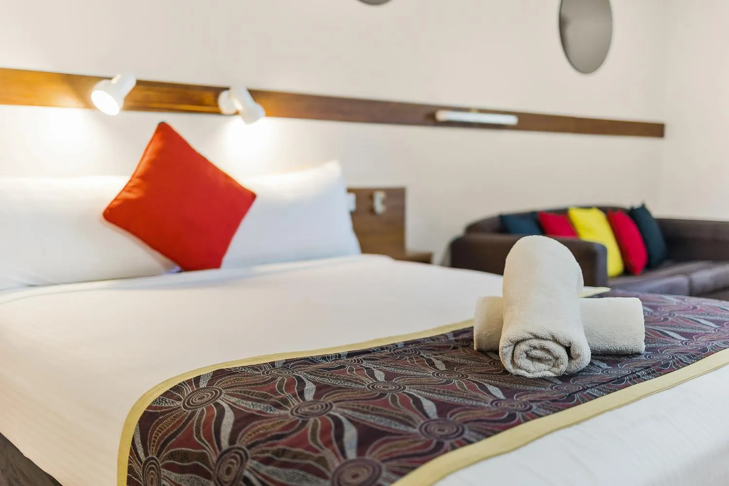 Bed in Castlereagh Motor Inn