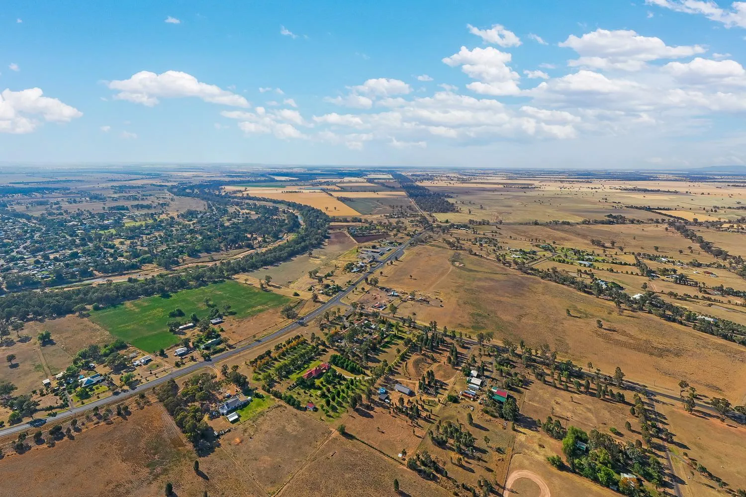 Nearby landmark in Castlereagh Motor Inn