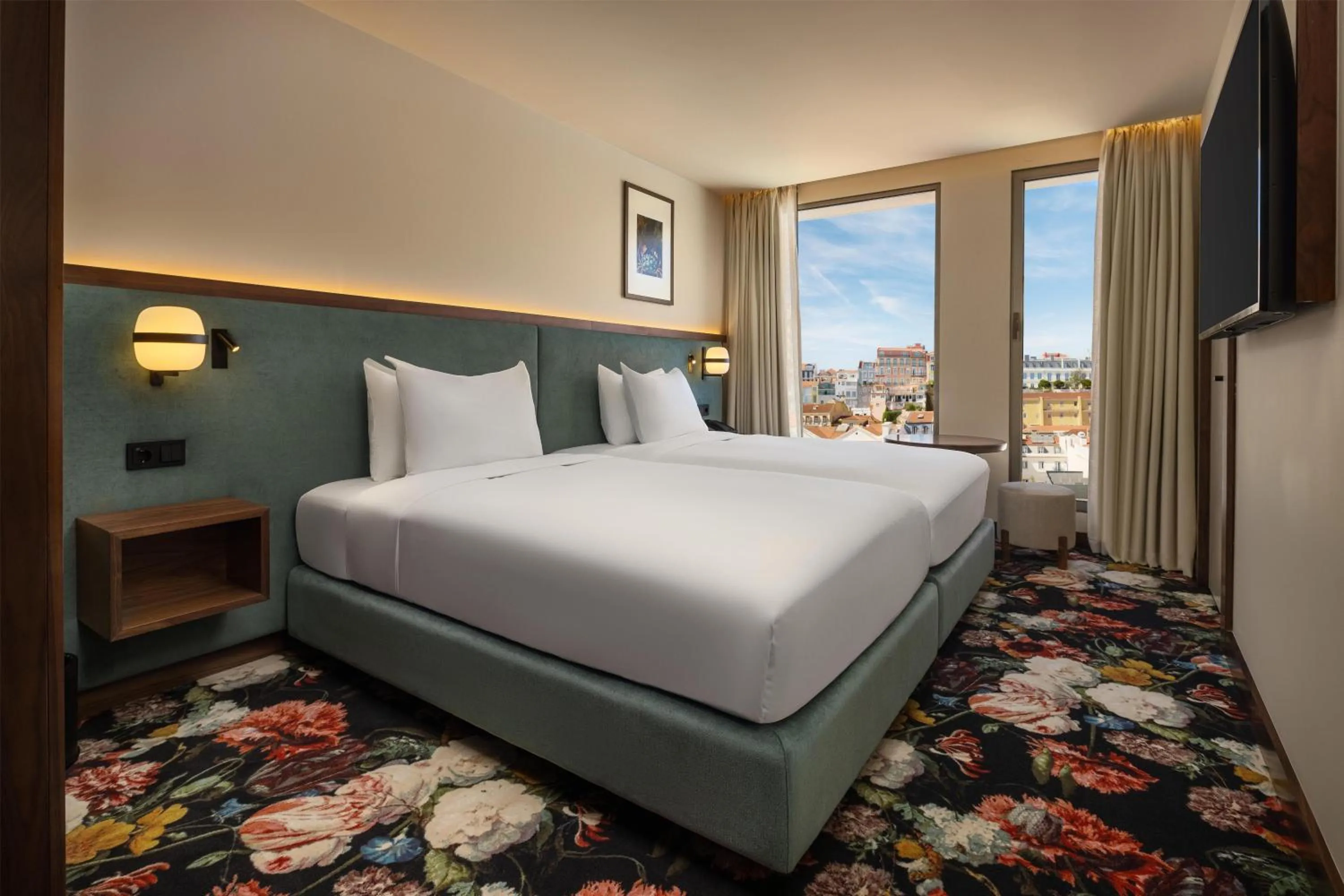 Bed in DUO Hotel Lisbon, Curio Collection by Hilton