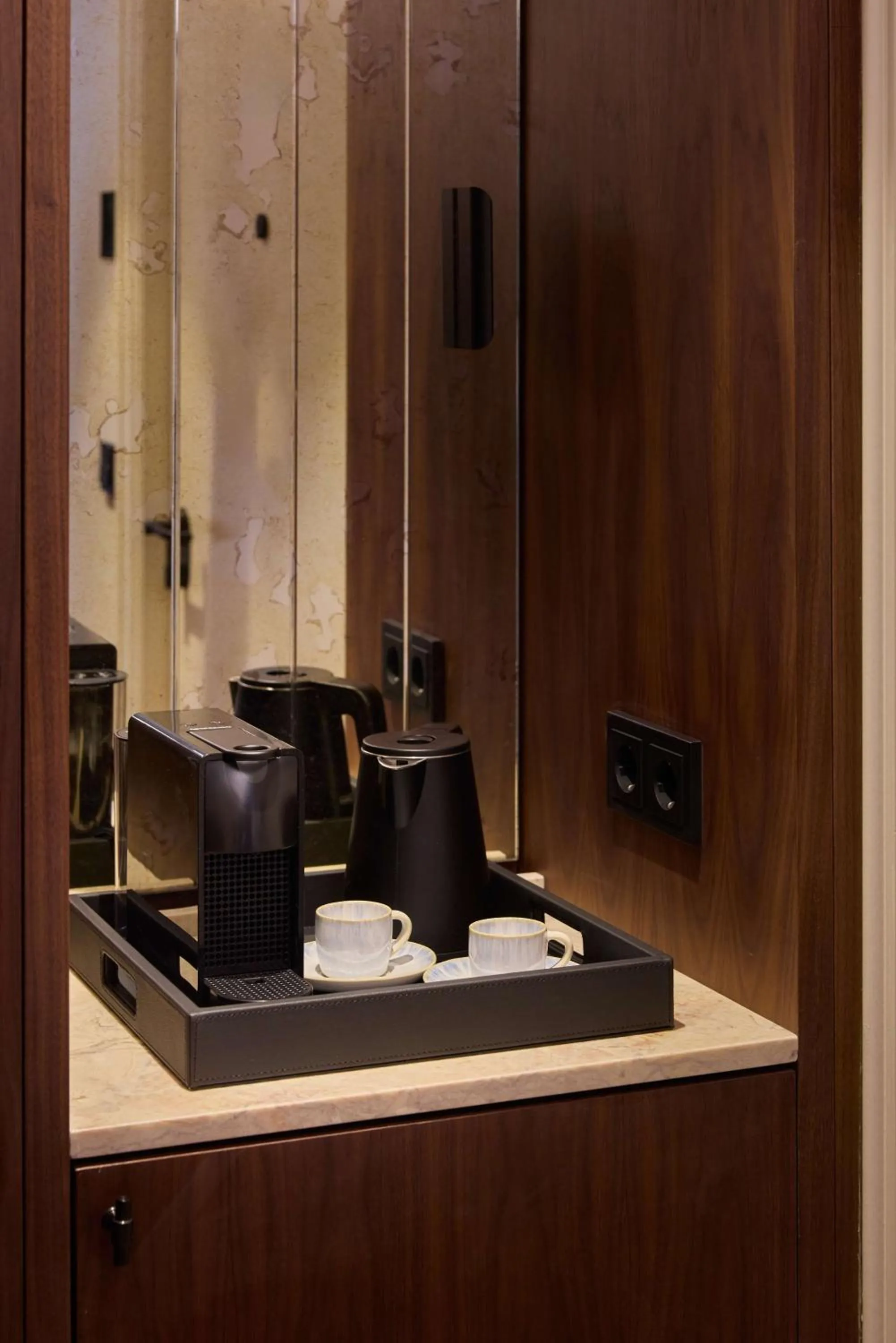 Photo of the whole room in DUO Hotel Lisbon, Curio Collection by Hilton