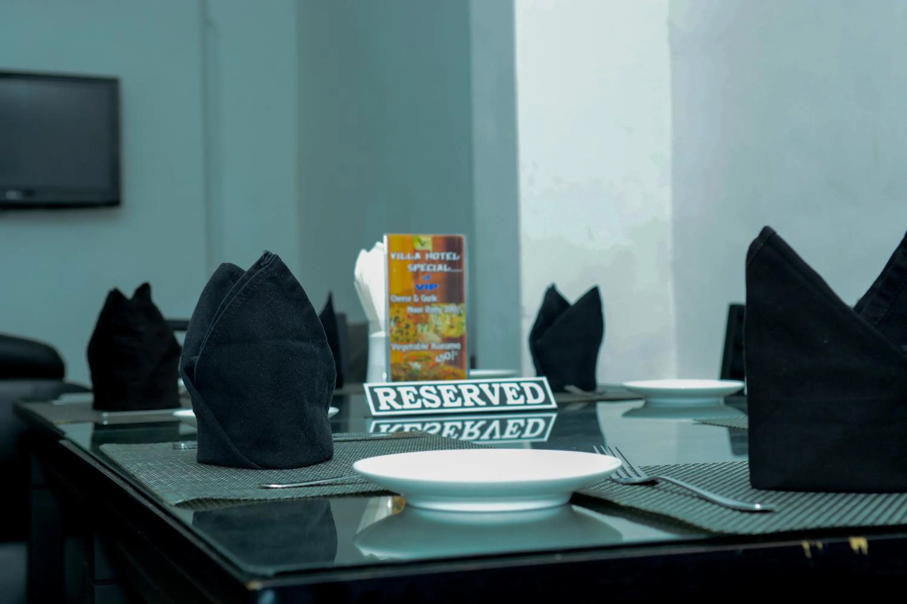 Dining area in Villa Hotel